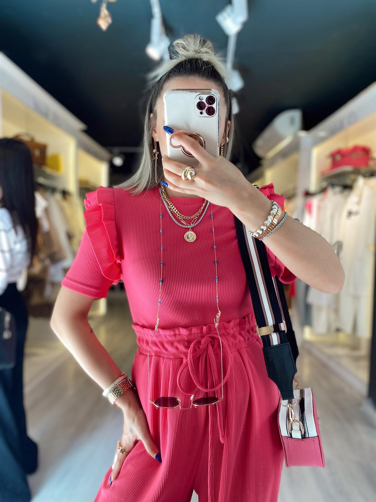 Fuşya Kolları Fırfırlı Fitilli Bluz