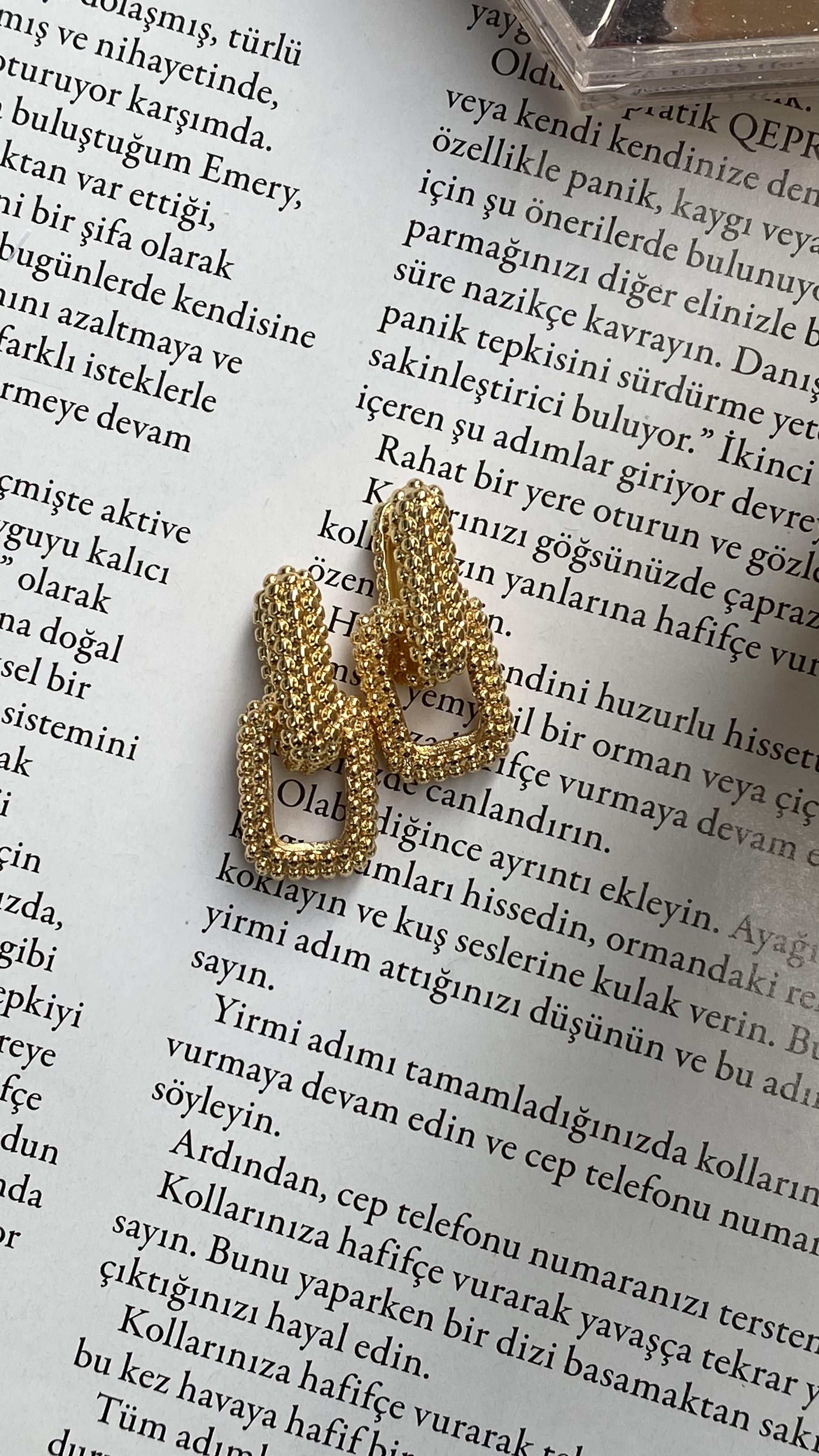 Gold Dikdörtgen 2li Küpe