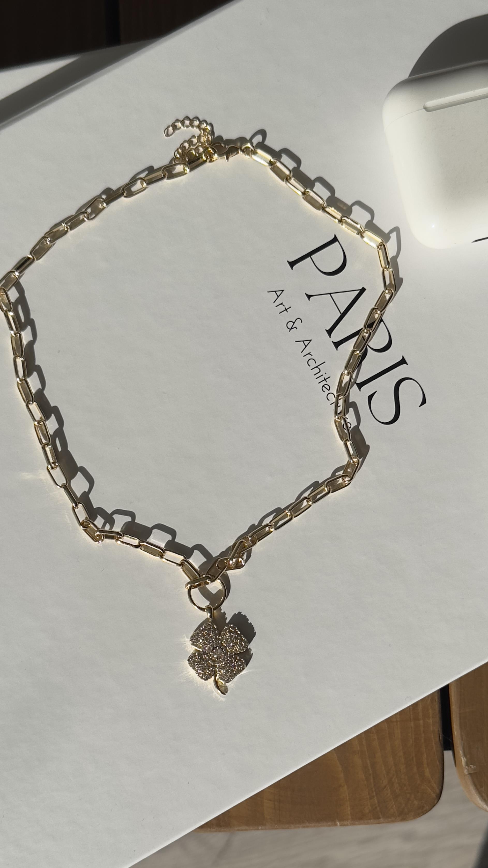 Gold Zirkon Taşlı Yonca Marka Model Kolye