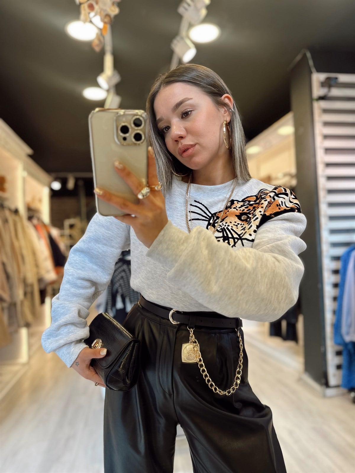 Gri Leopar Baskılı Sweat  