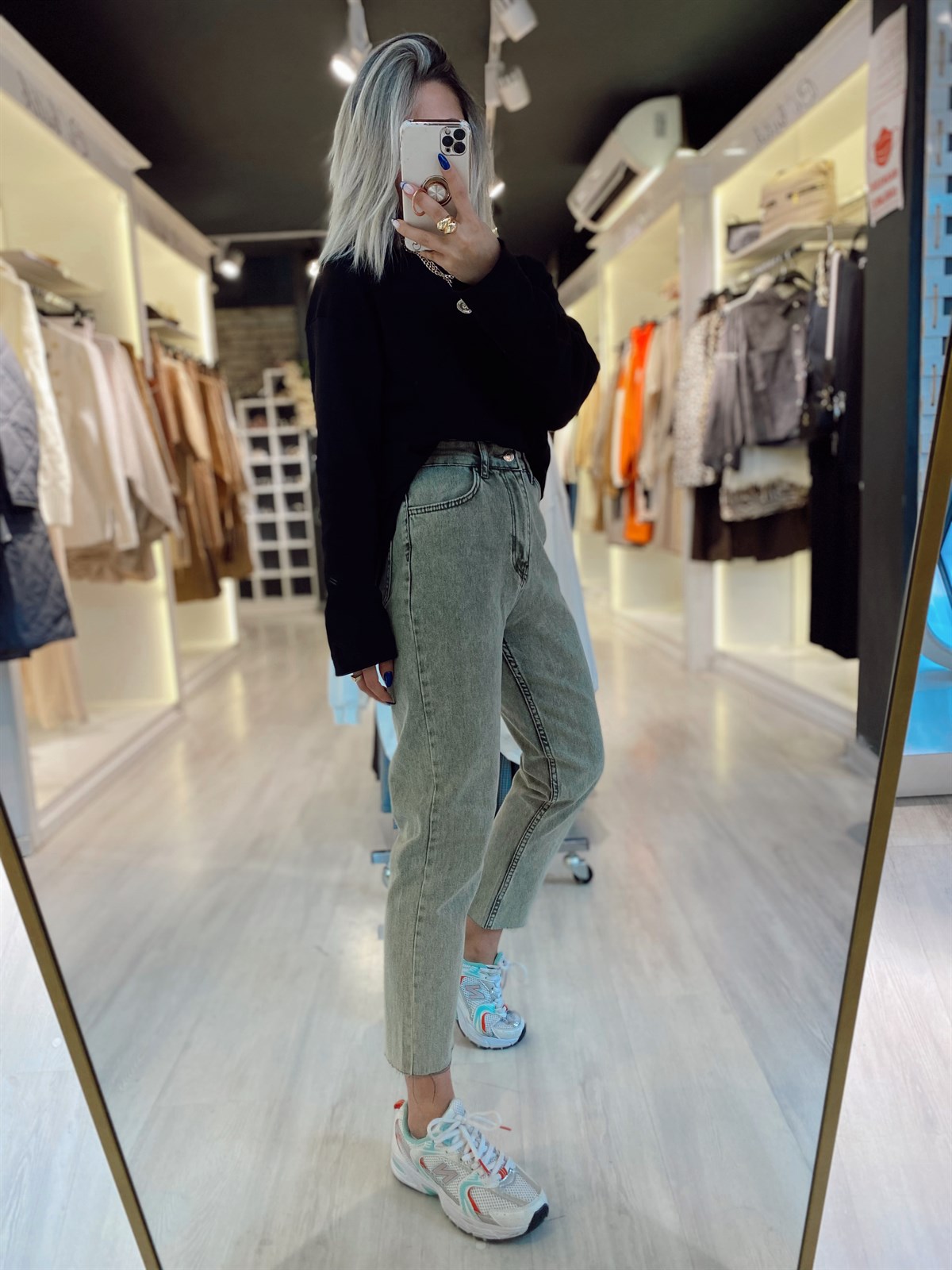 Haki Arkası Cepli Eskitme Jean 