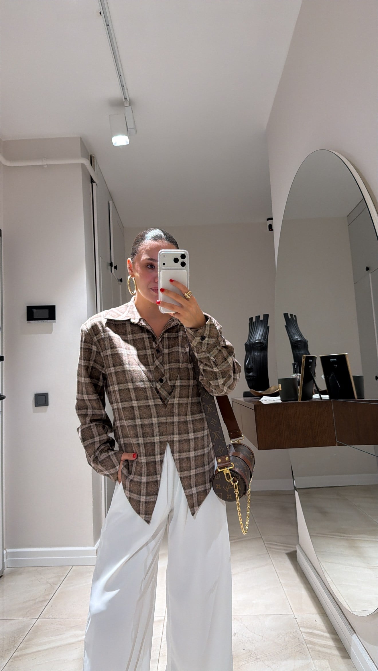 Kahve Ekoseli Asimetrik Detaylı Vatkalı Gömlek