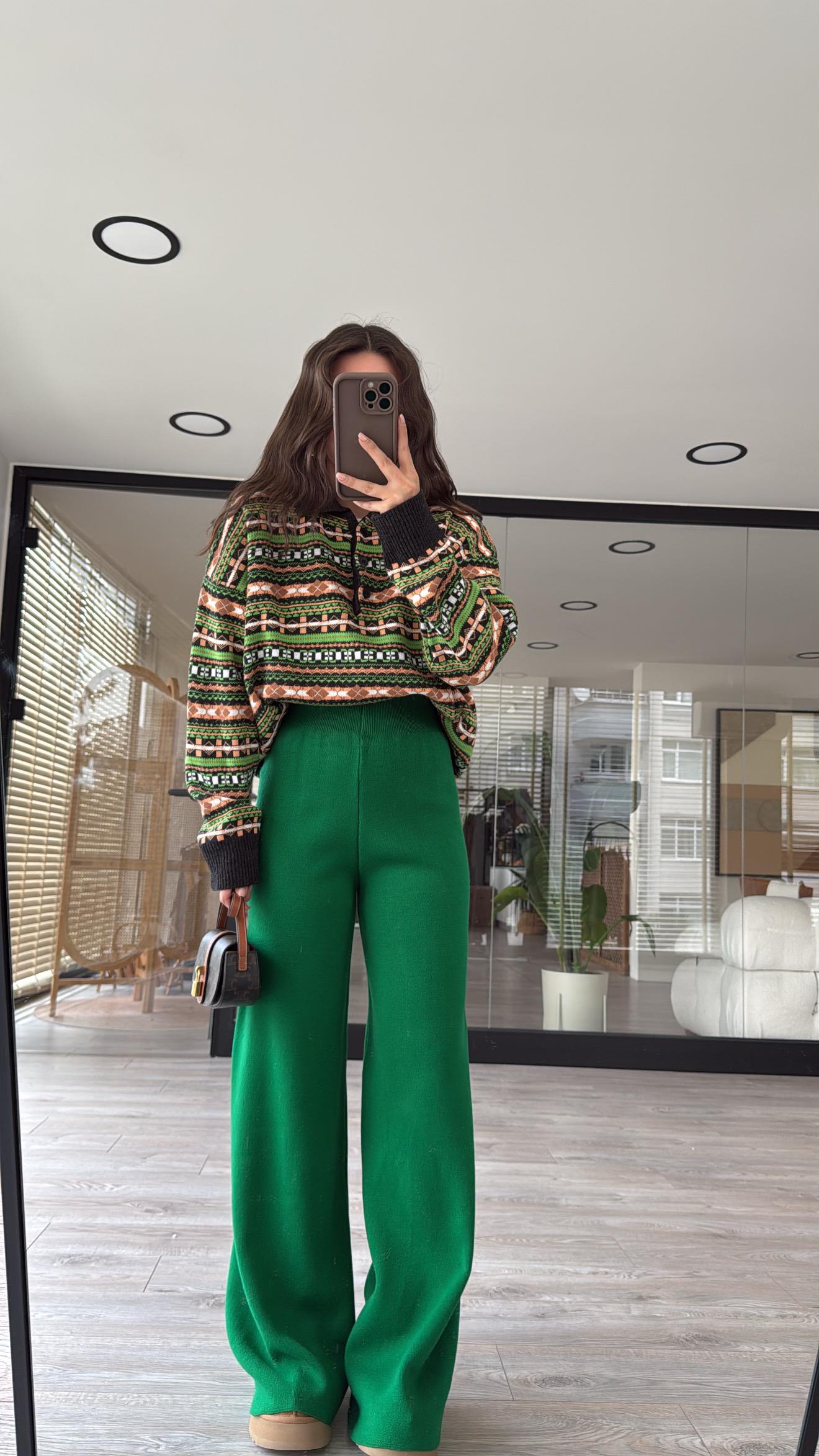 Koyu Yeşil Triko Pantolon