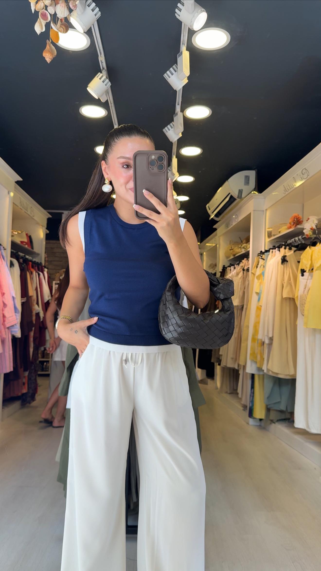 Lacivert Beyaz Çift Görünümlü Dilvin Triko Bluz