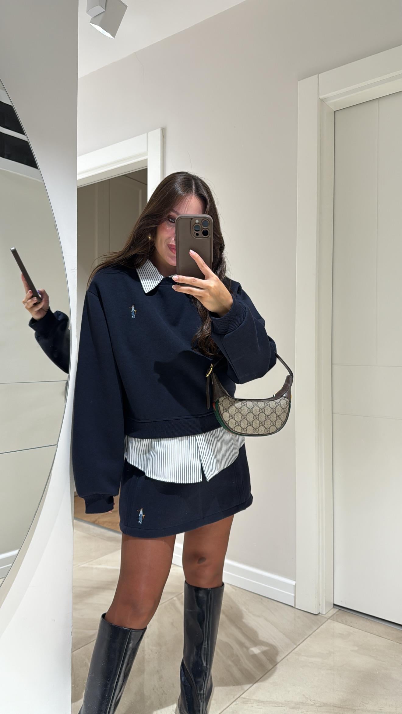 Lacivert Beyaz Çizgili Yaka Detaylı Sweat