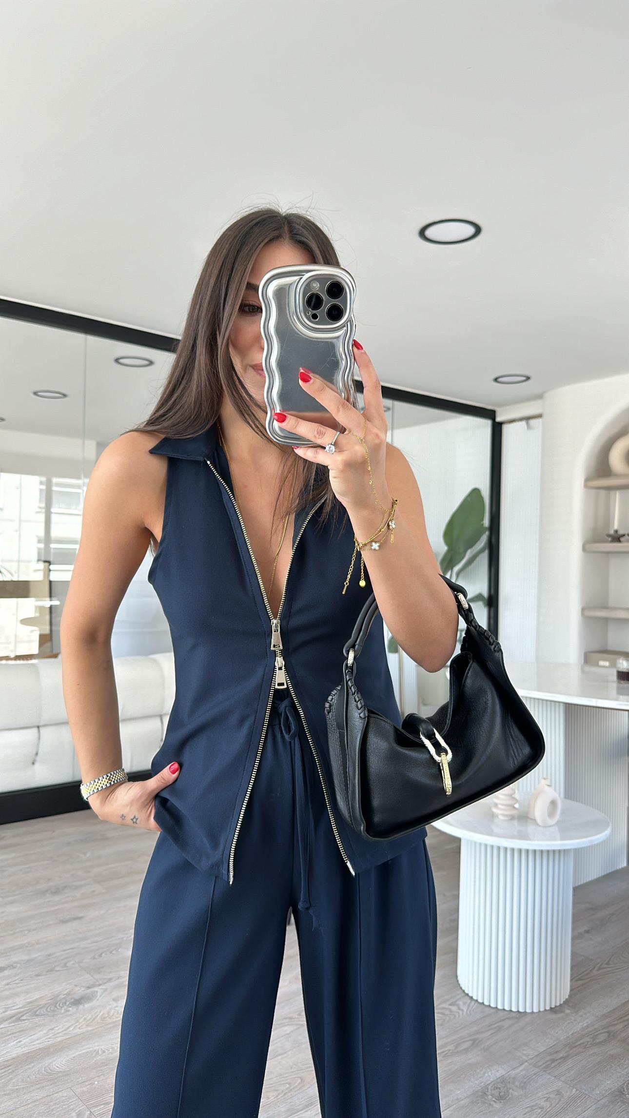 Lacivert Fermuarlı Marka Model Yelek