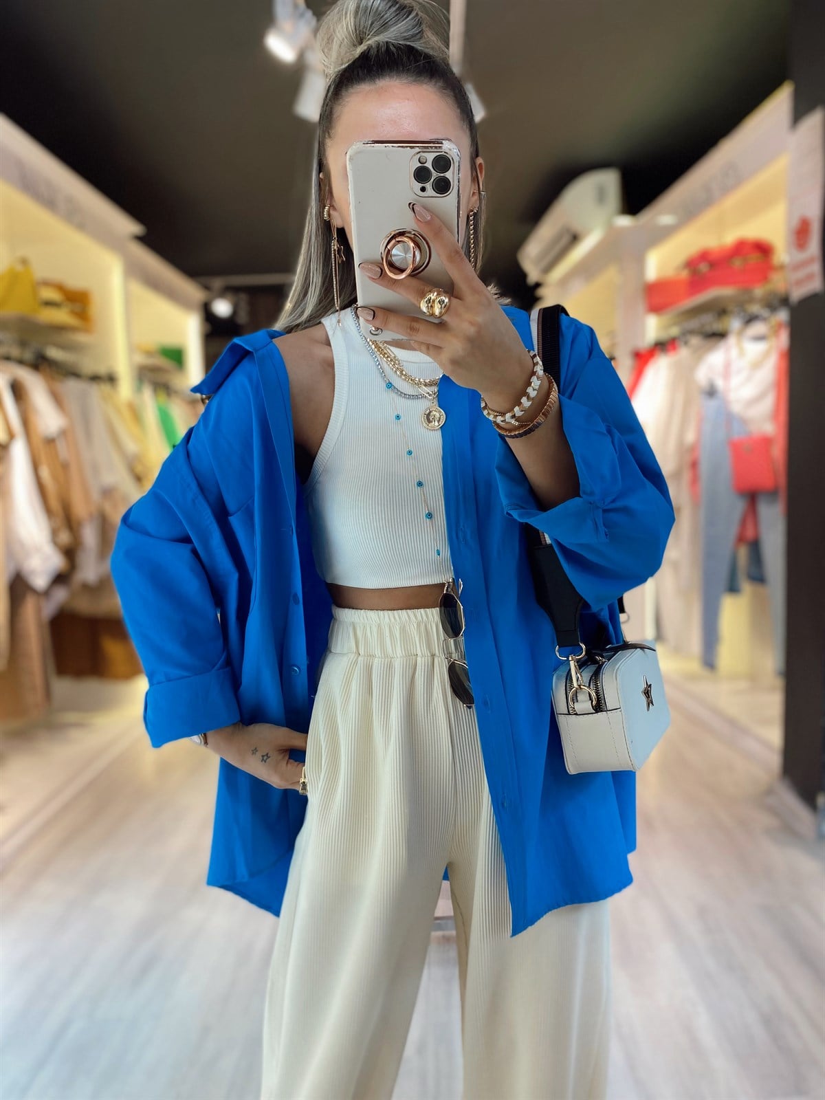 Mavi Poplin Kumaş Düşük Omuzlu Oversize Gömlek