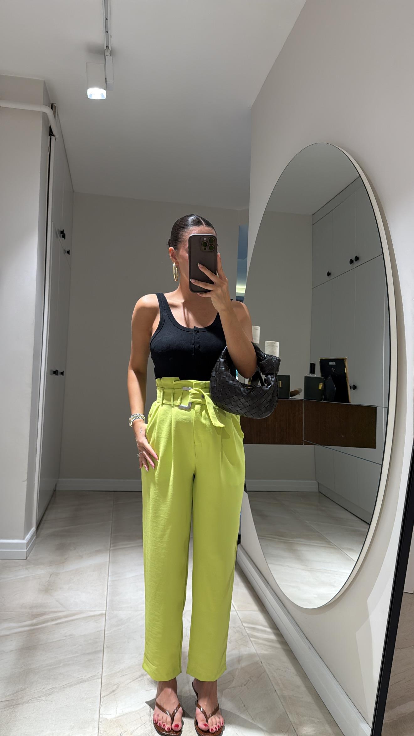 Neon Yeşil Bel Kemerli Havuç Pantolon 