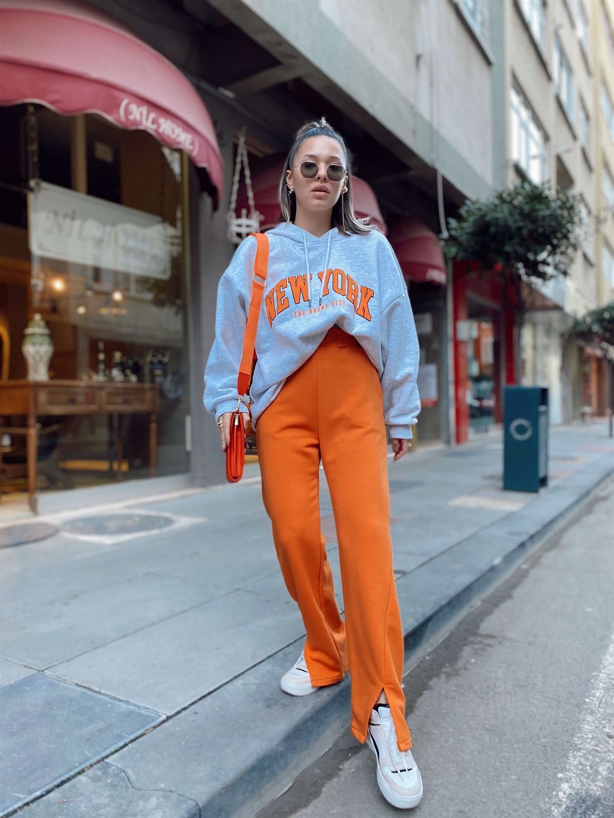 Orange Paça Yırtmaçlı Eşofman