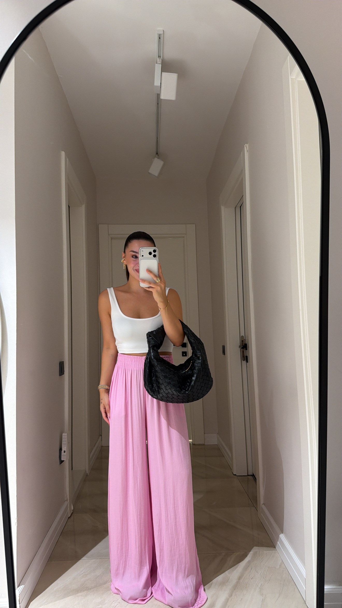 Pembe Bel Lastikli Dökümlü Pantolon