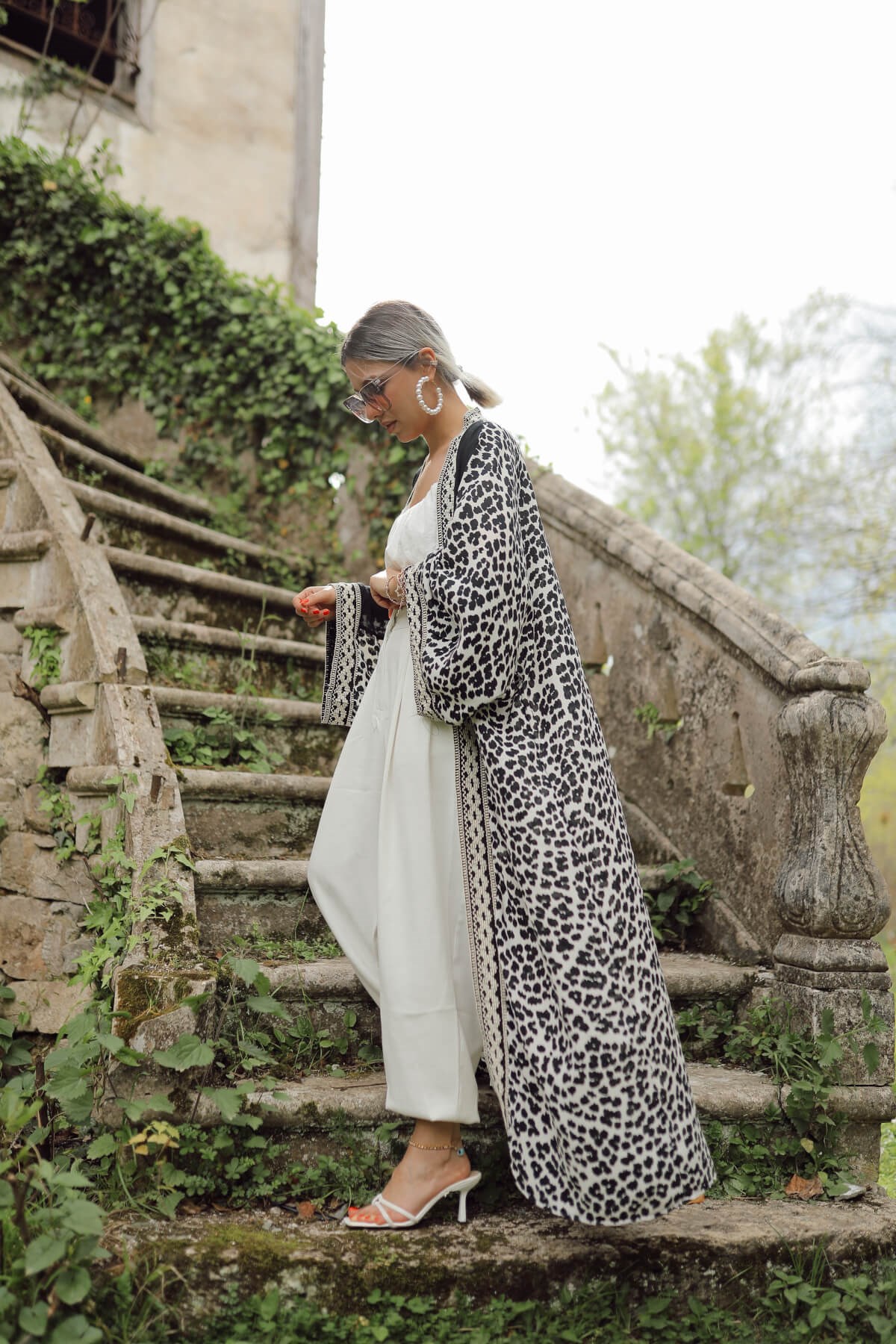 Siyah Beyaz Leopar Kimono