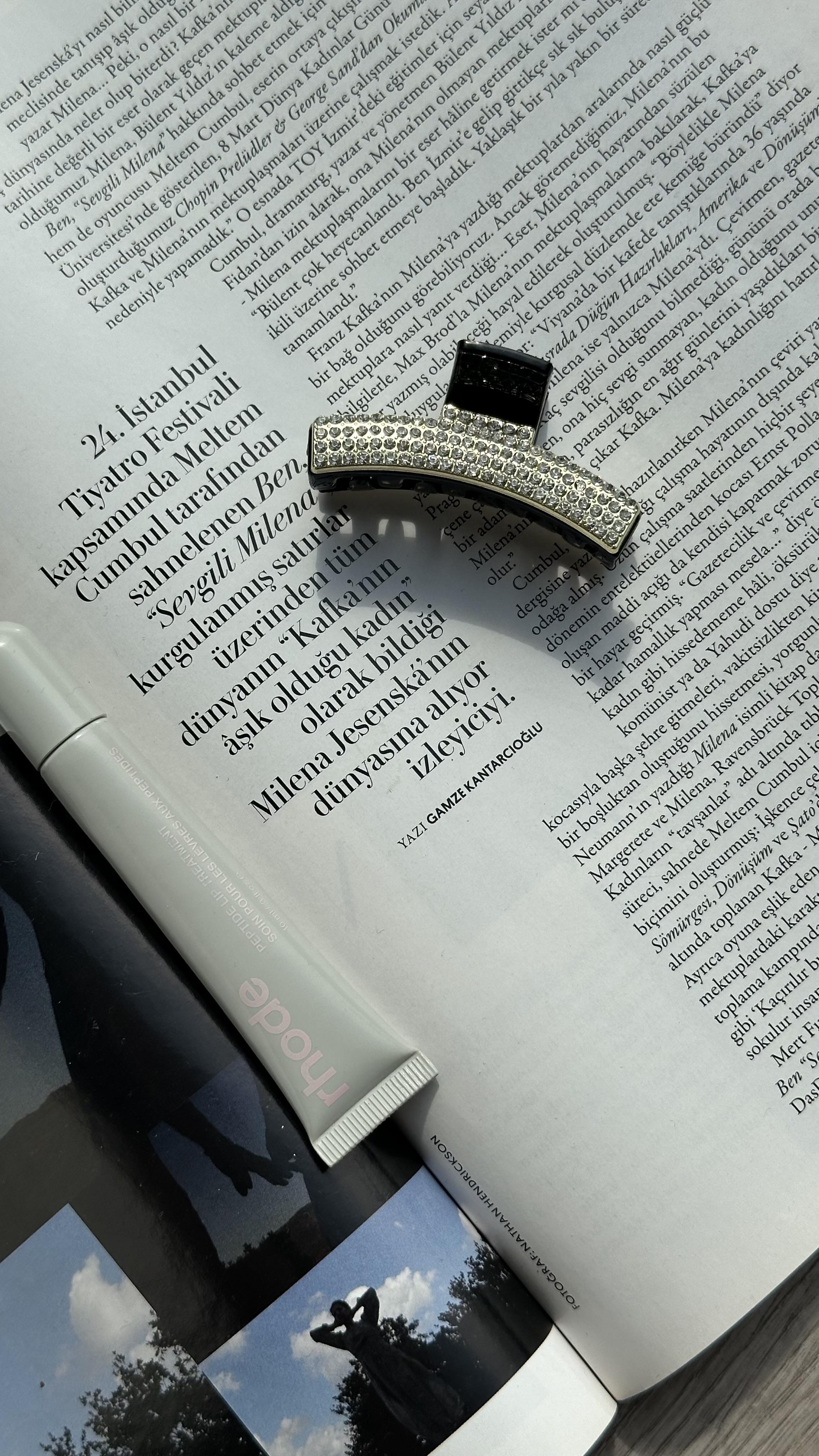 Siyah Gold Taşlı Mandal Toka