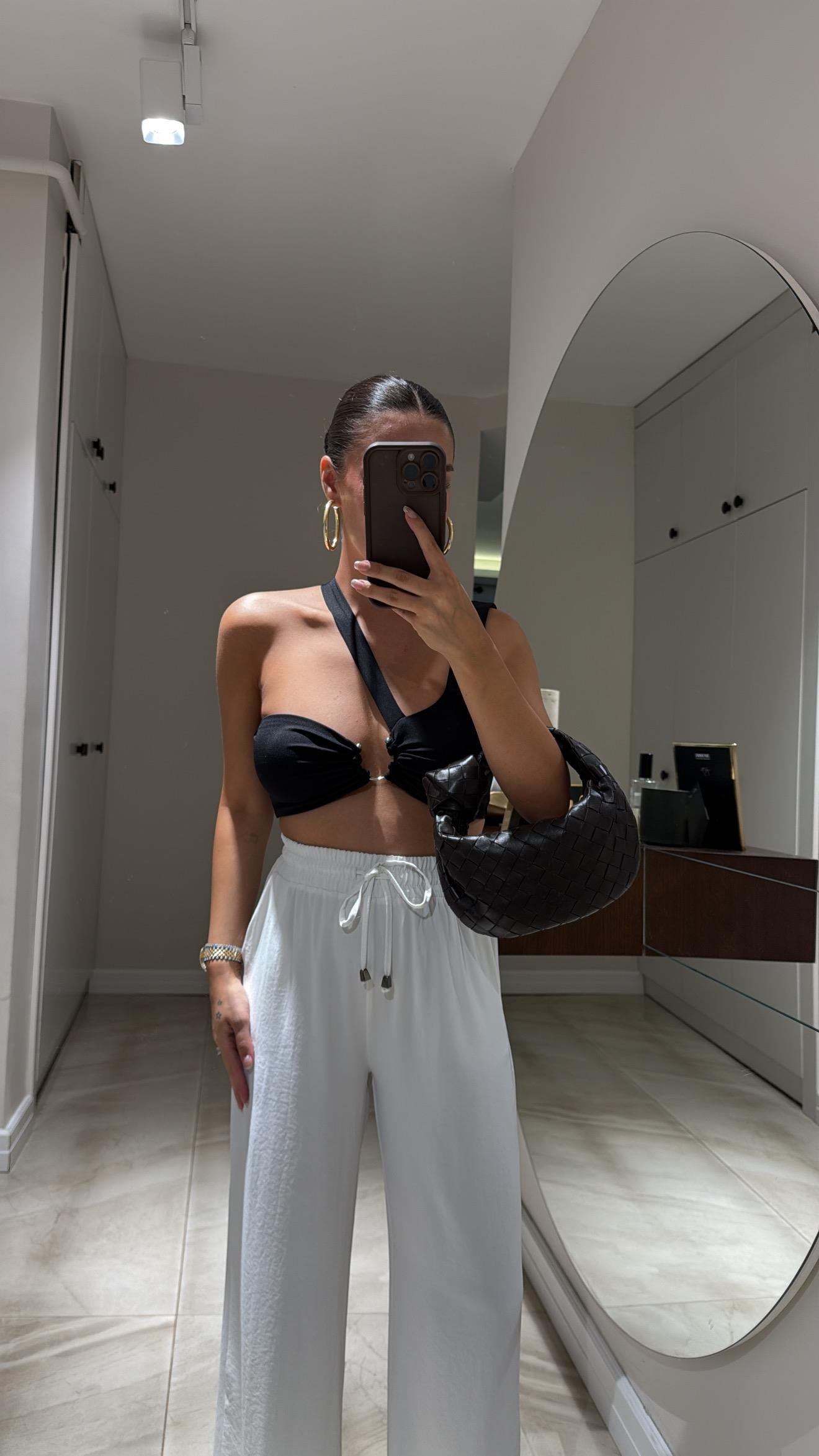 Siyah Halka Detaylı Büstiyer 