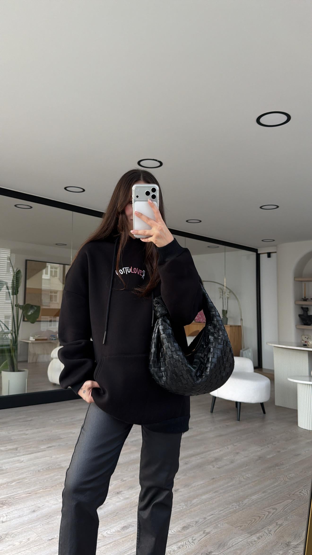 Siyah Revolution Baskılı Kapşonlu Sweat