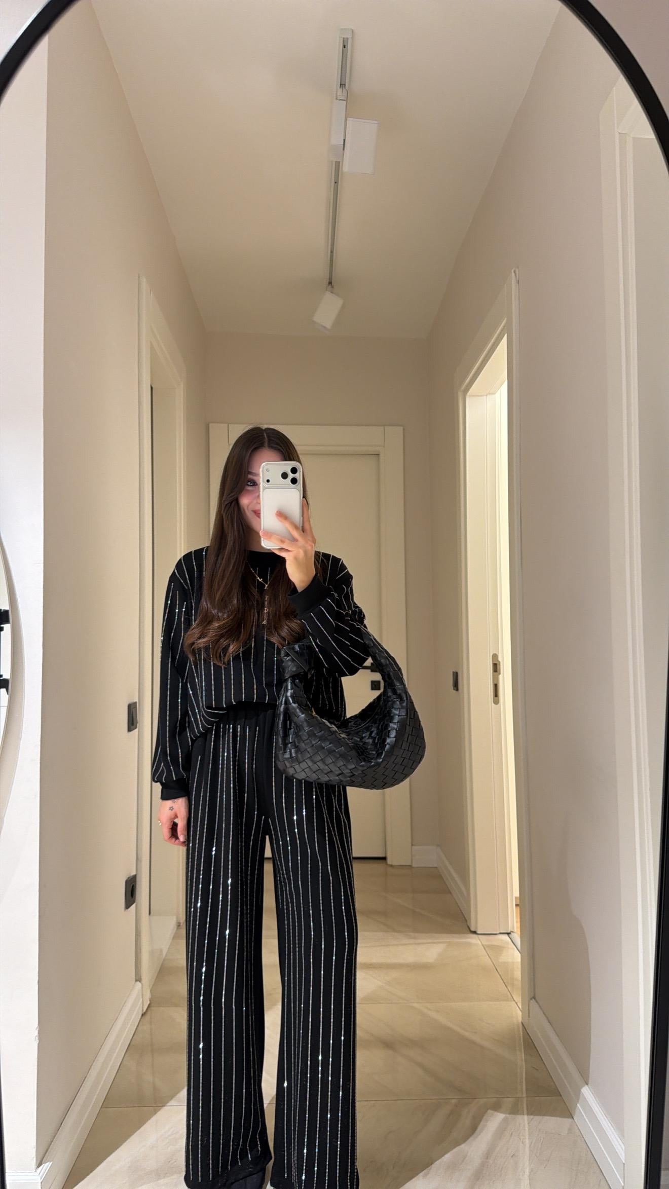 Siyah Taşlı Sweat Pantolon Takım