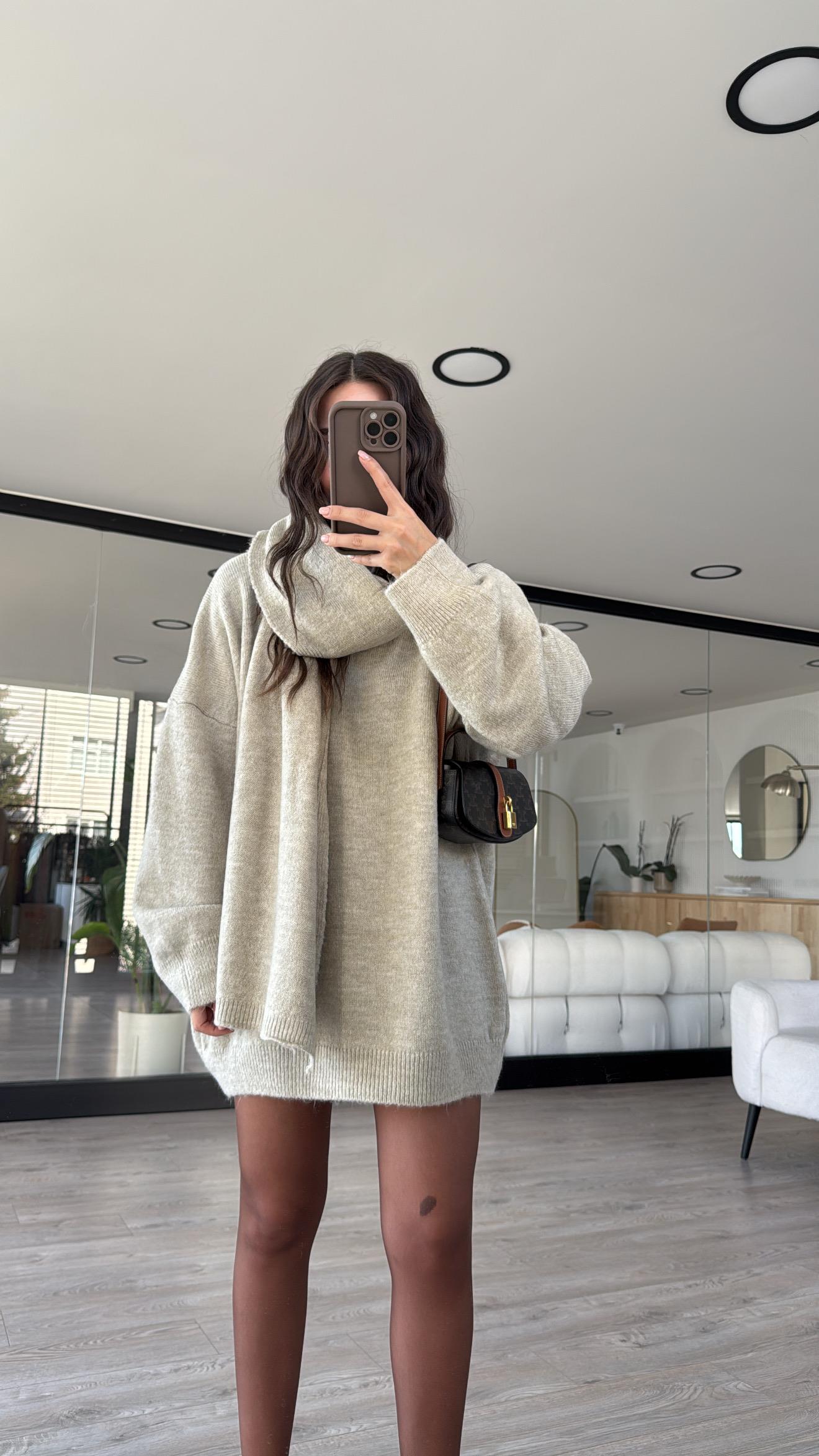 Taş Renk Bisiklet Yaka Atkılı Oversize Kazak