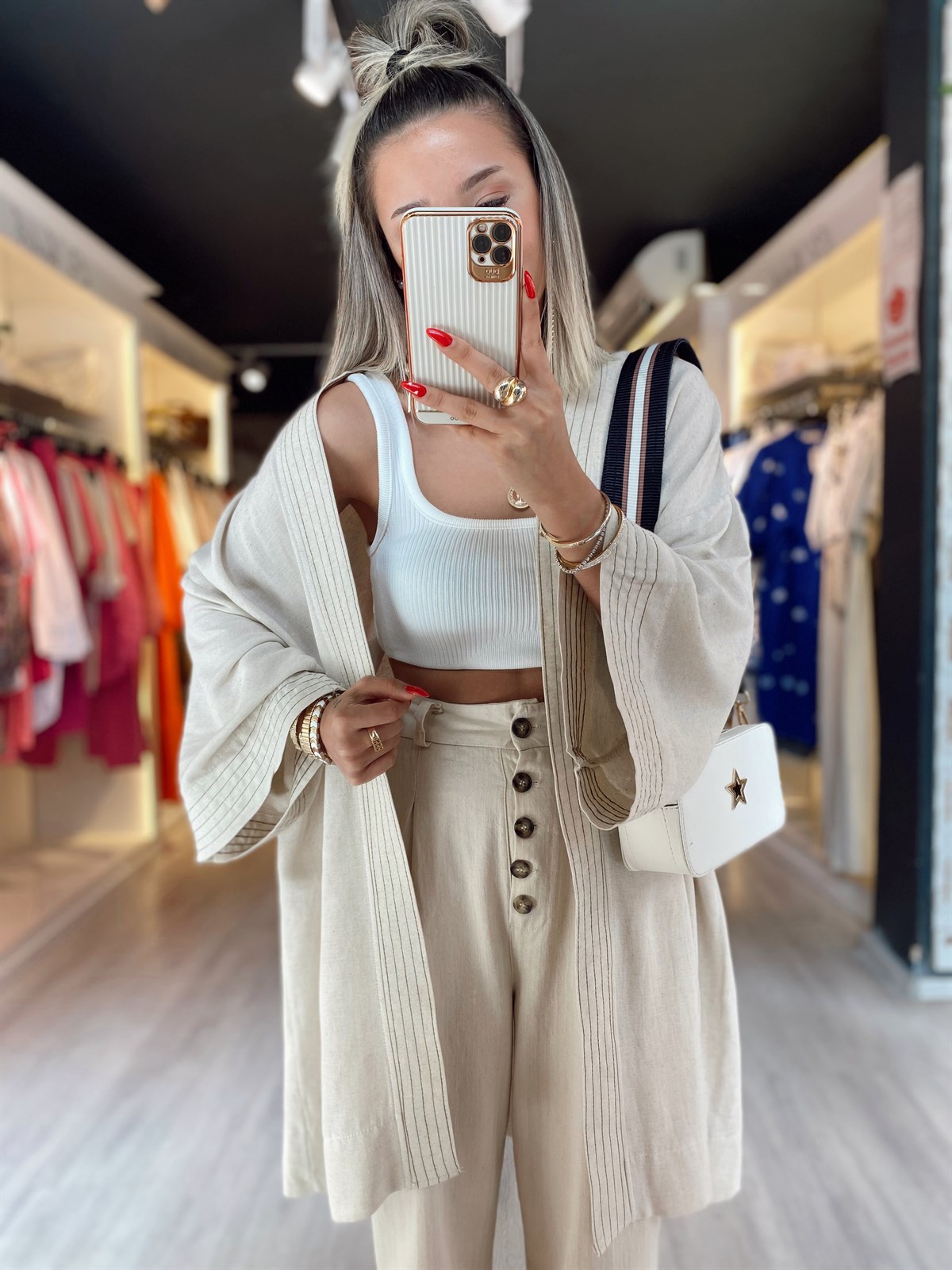 Taş Renk Dikiş Detaylı Kuşaklı Kısa Kimono