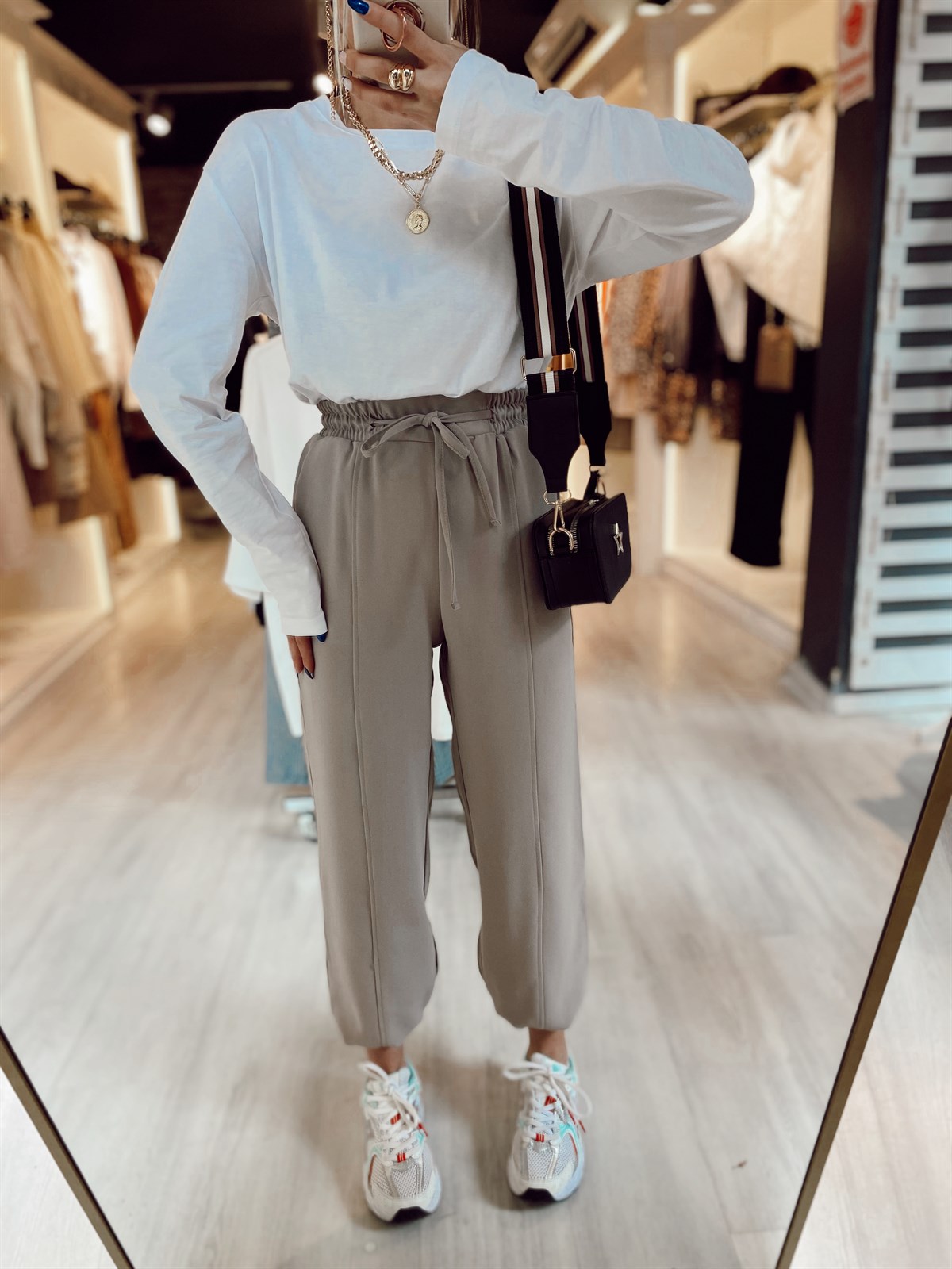 Vizon Beli Lastikli Pantolon