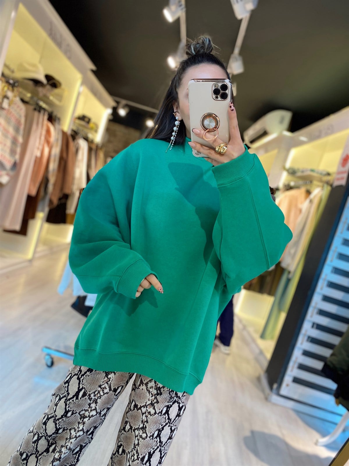 Yeşil Arkası Uzun Salaş Sweat