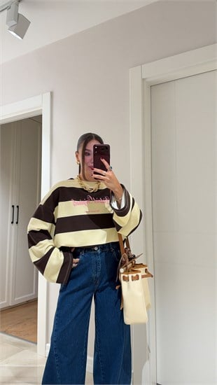 Sarı Kahve Yazı Baskılı Geniş Kol Sweatshirt