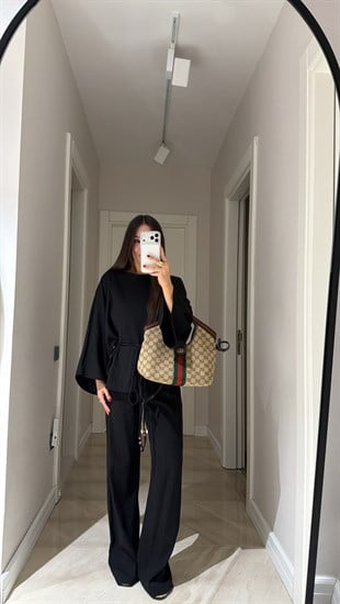 Siyah Bağlama Detaylı Marka Model Keten Takım