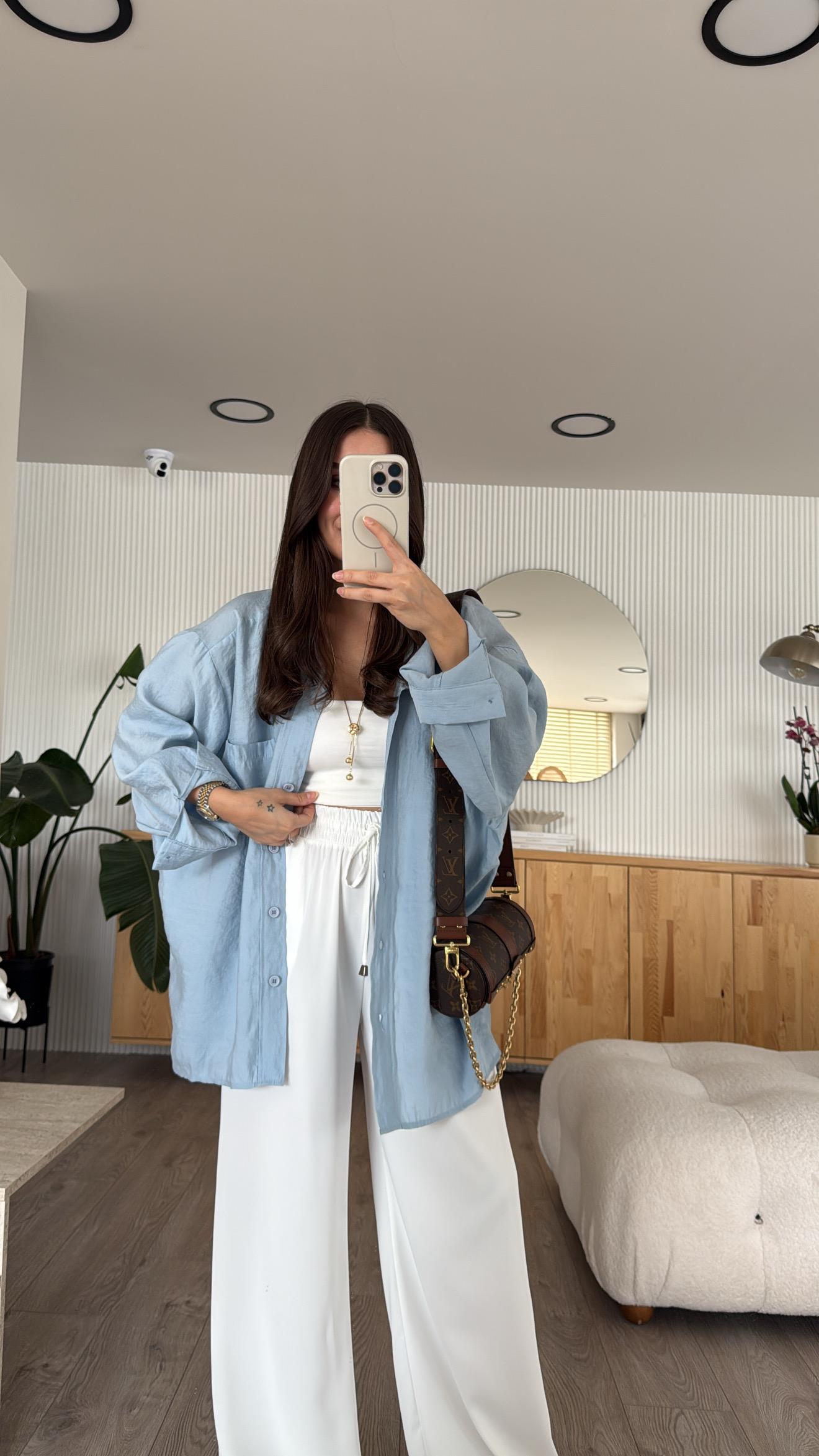  Açık Mavi Tensel Kumaş Düşük Omuzlu Oversize Gömlek