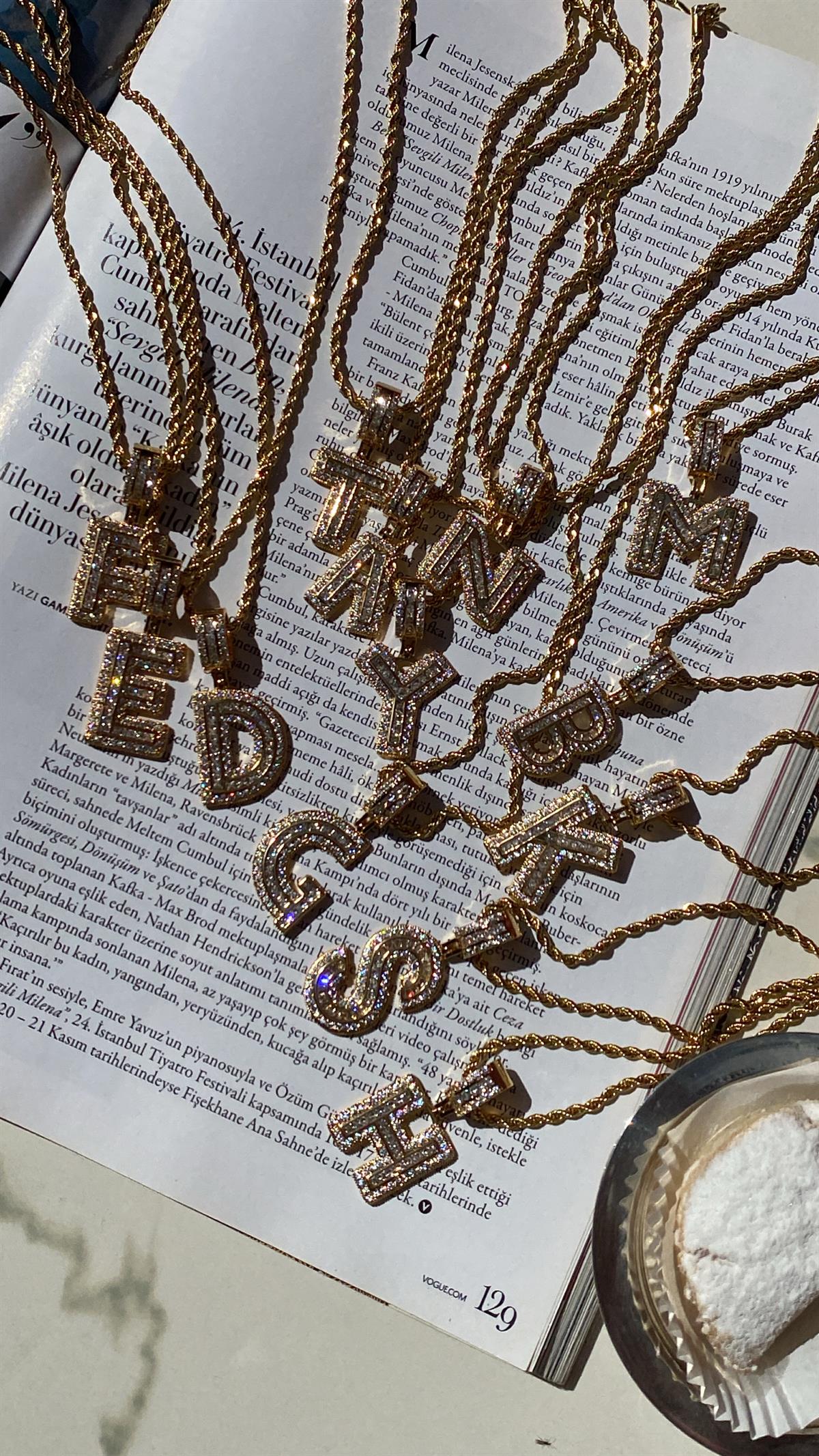  Gold Zirkon Taşlı Harfli Özel Seri Kolye