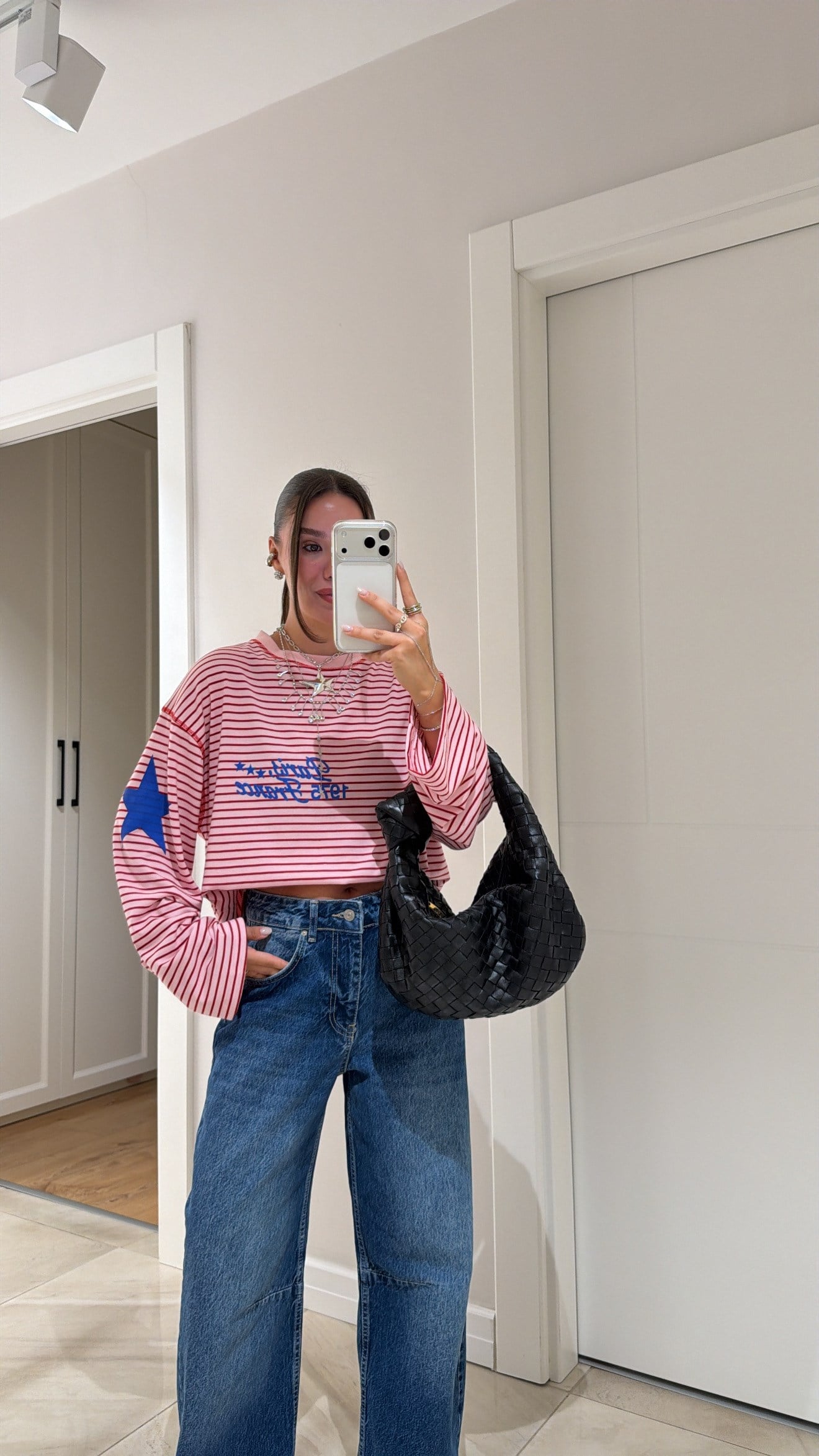 Pembe Kırmızı Çizgili Baskılı Sweatshirt