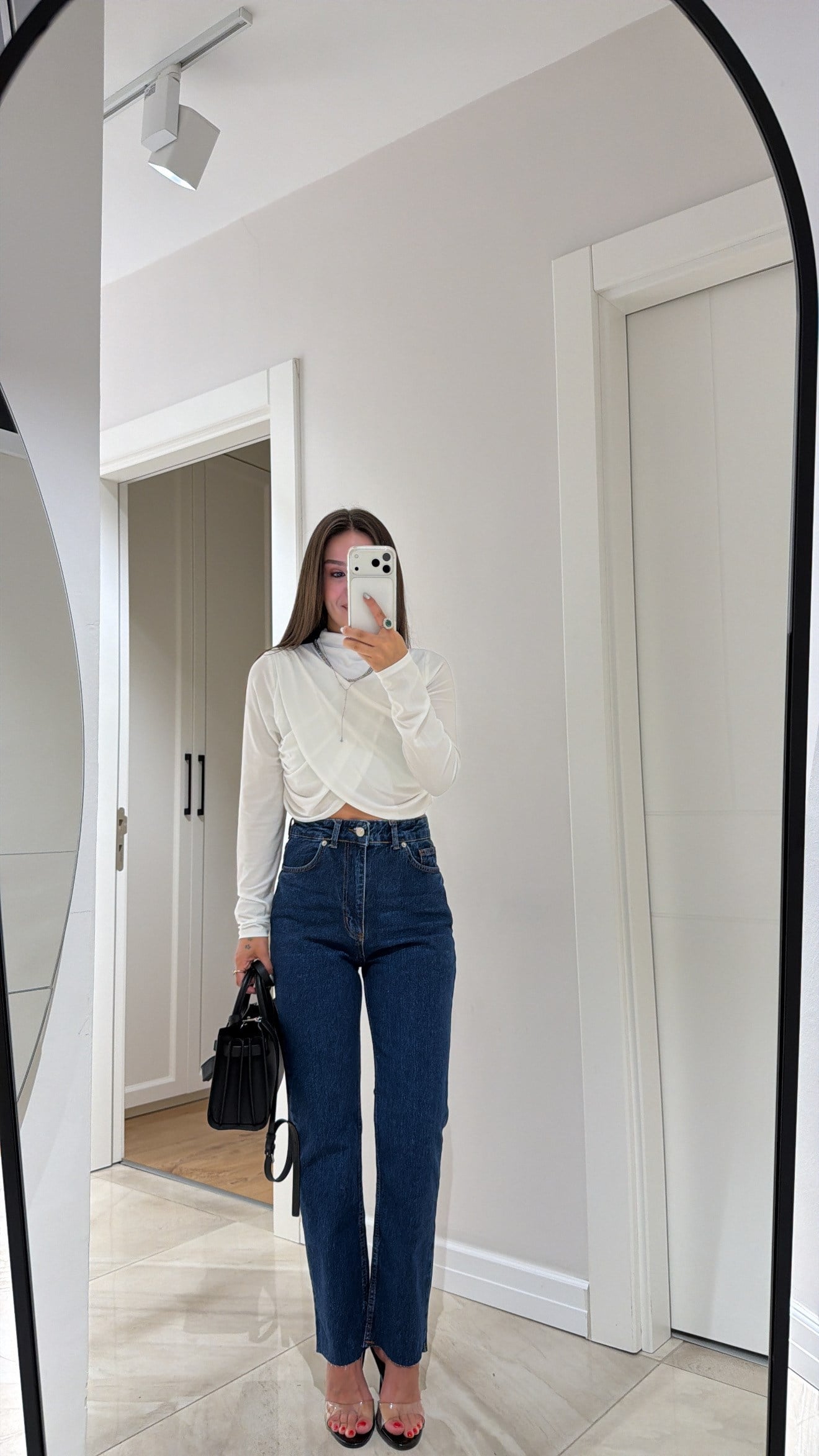Lacivert Dar Paça Marka Model Jean