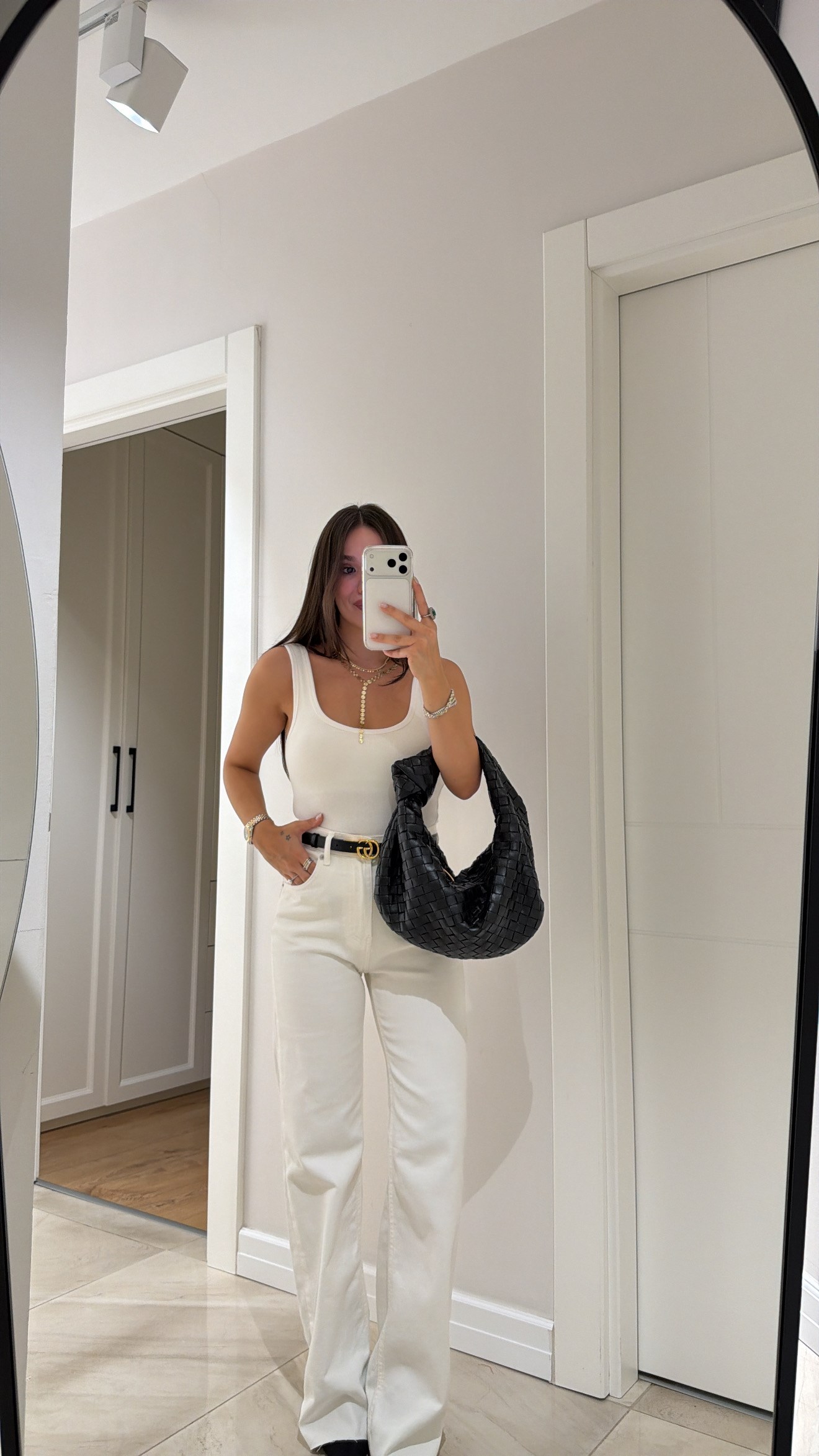 Ekru Kesik Paça Straight Fit Jean