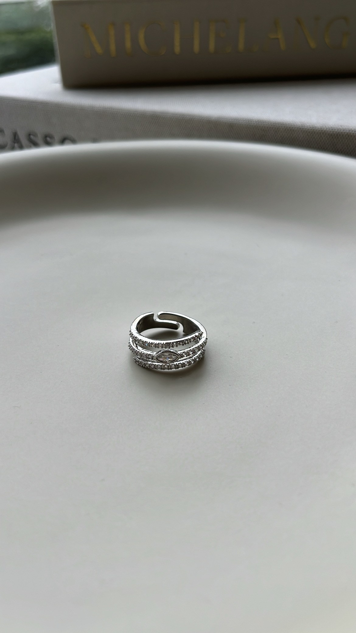 Silver Üçlü Görünümlü Zirkon Taşlı Yüzük
