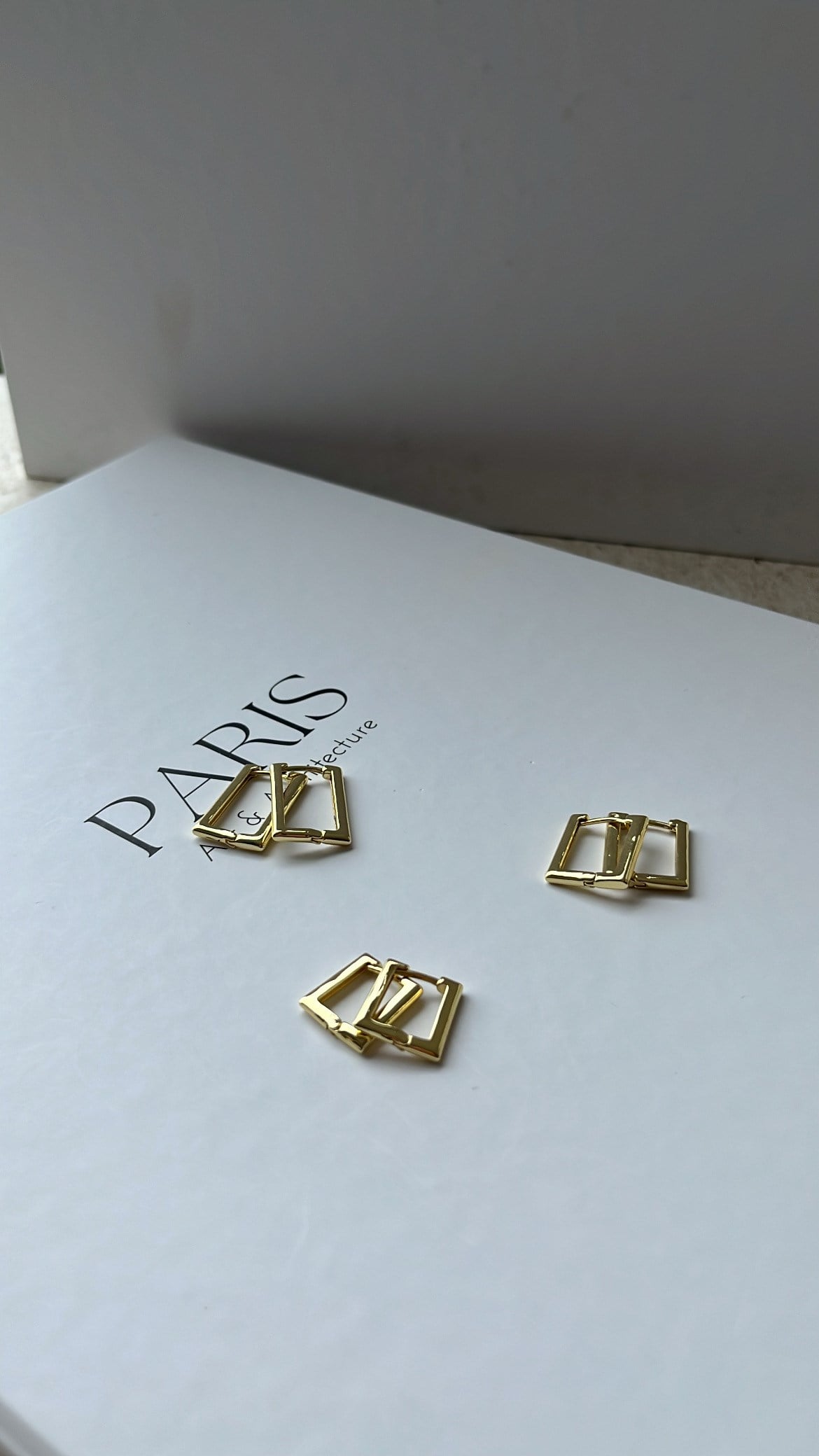 Gold Dikdörtgen Model Üçlü Küpe