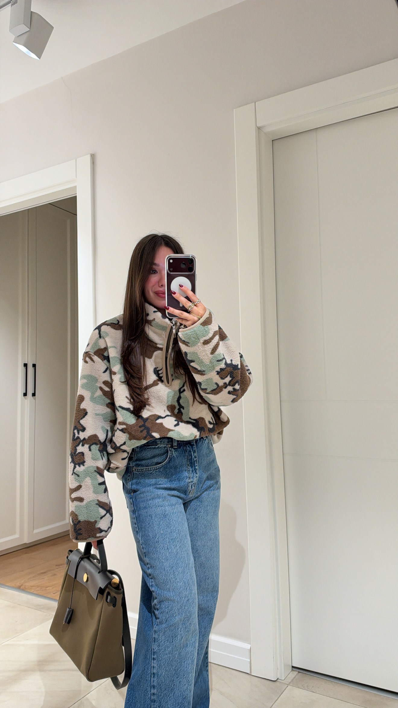 Yeşil Kahve Desenli Dik Yaka Polar Sweatshirt