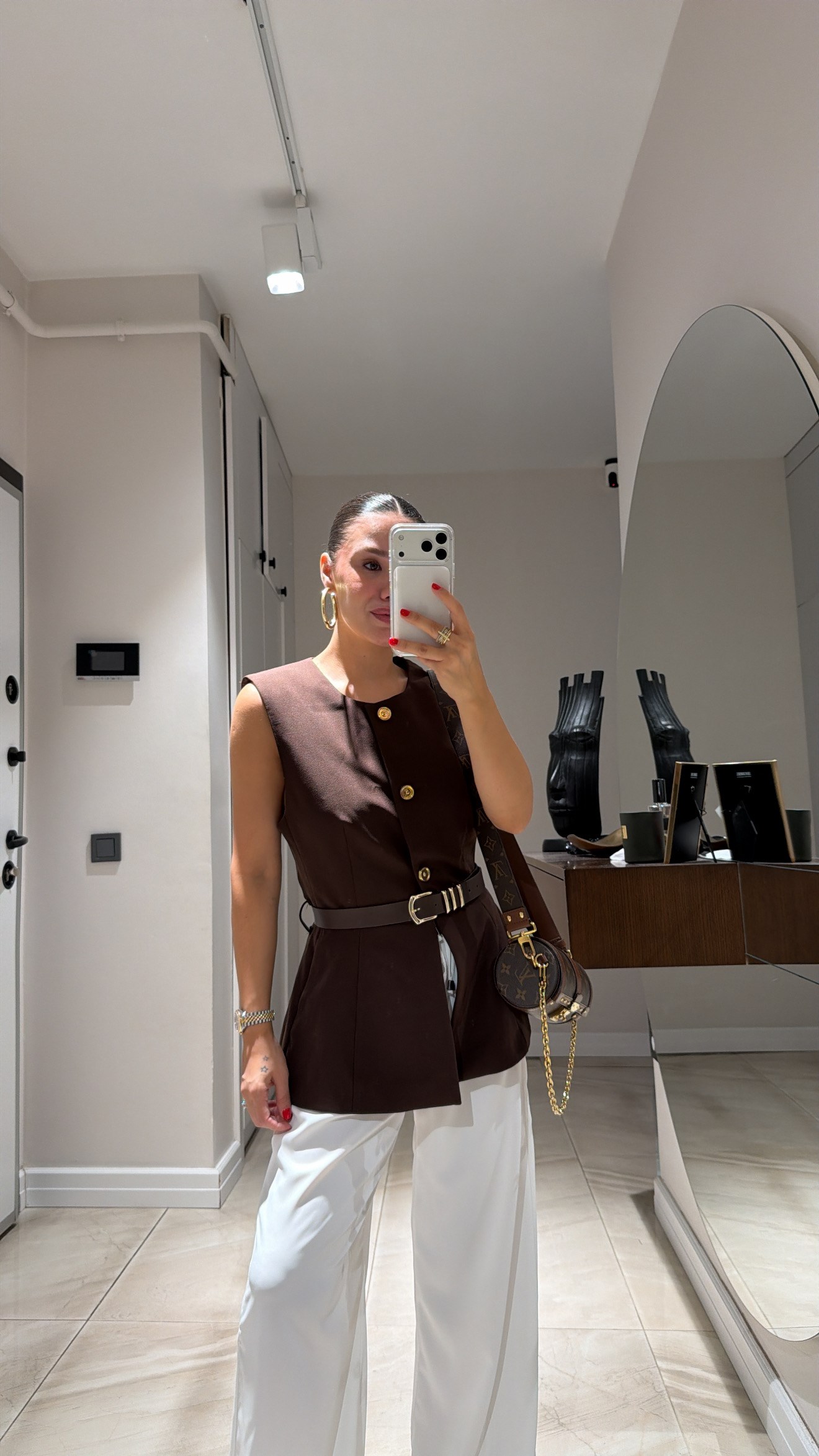 Acı Kahve Bel Kemerli Gold Düğmeli Yelek