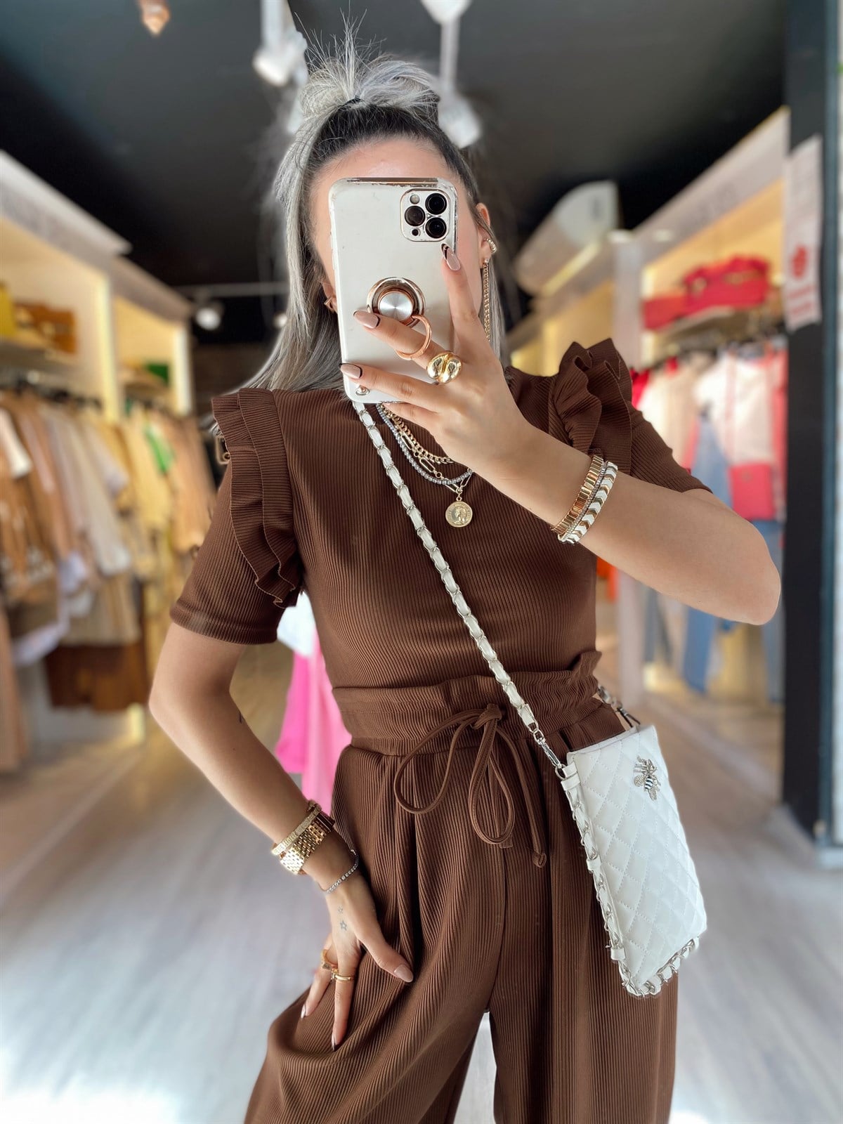 Acı Kahve Kolları Fırfırlı Fitilli Bluz