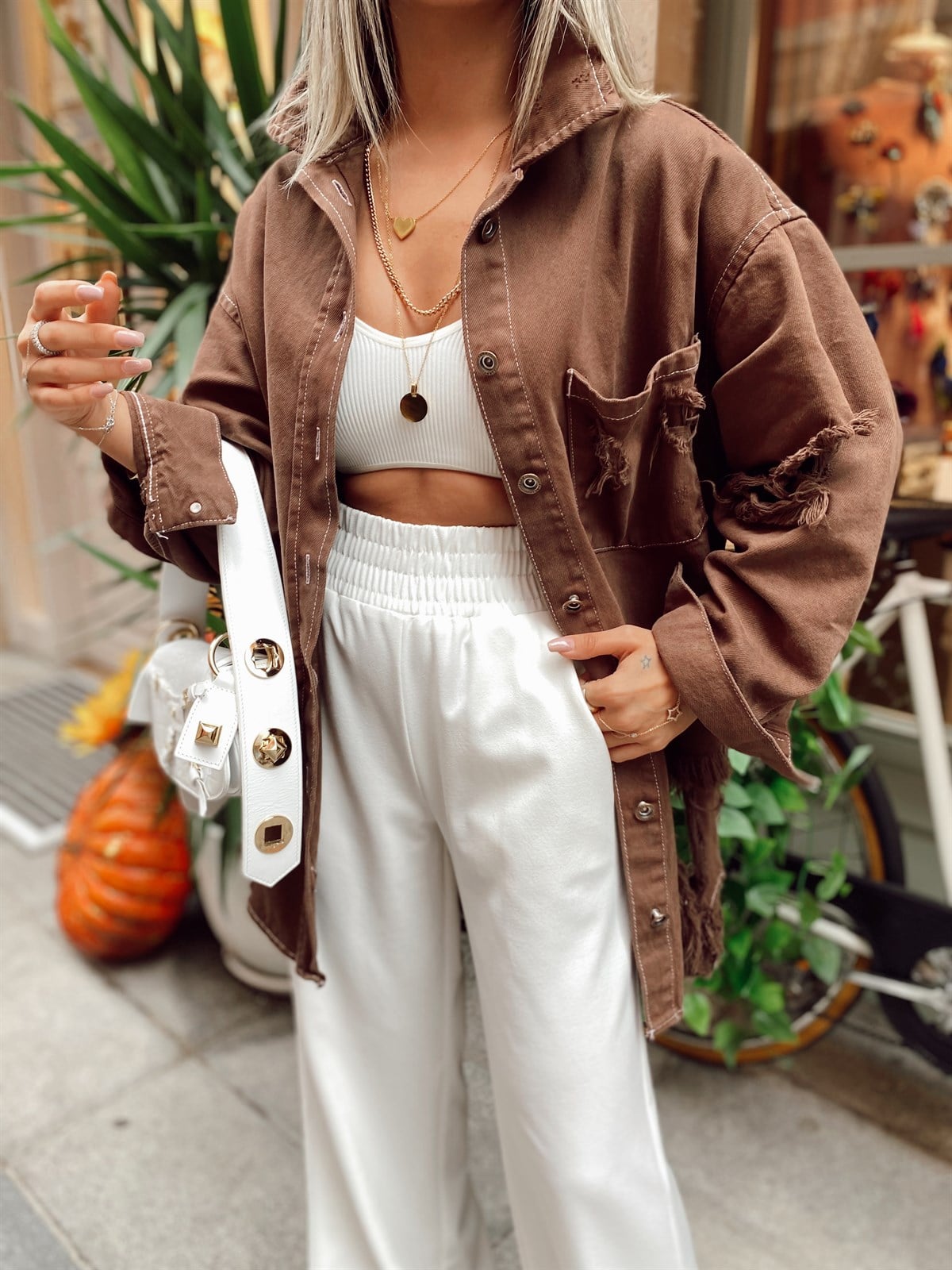 Acı Kahve Yırtık Detaylı Oversize Kot Ceket 