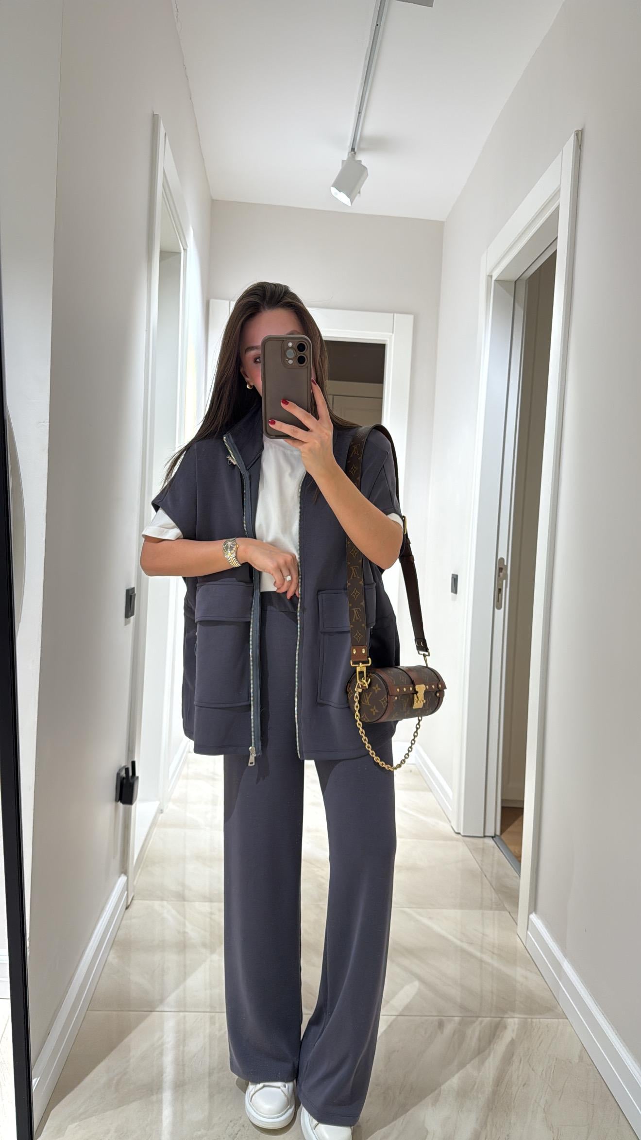 Antrasit Bel Lastik Detaylı Yelekli Modal Takım