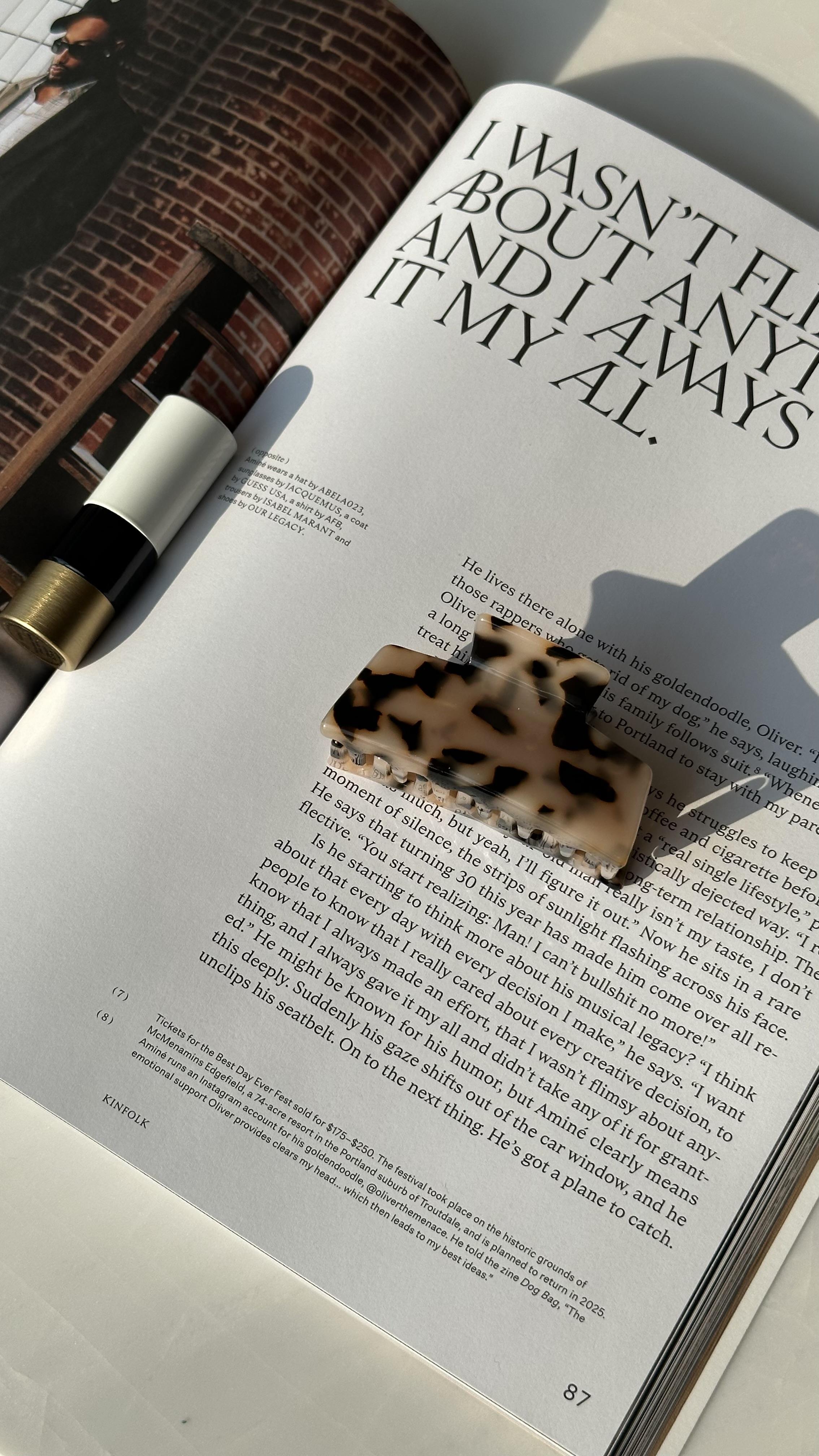 Bej Benekli Mandal Toka