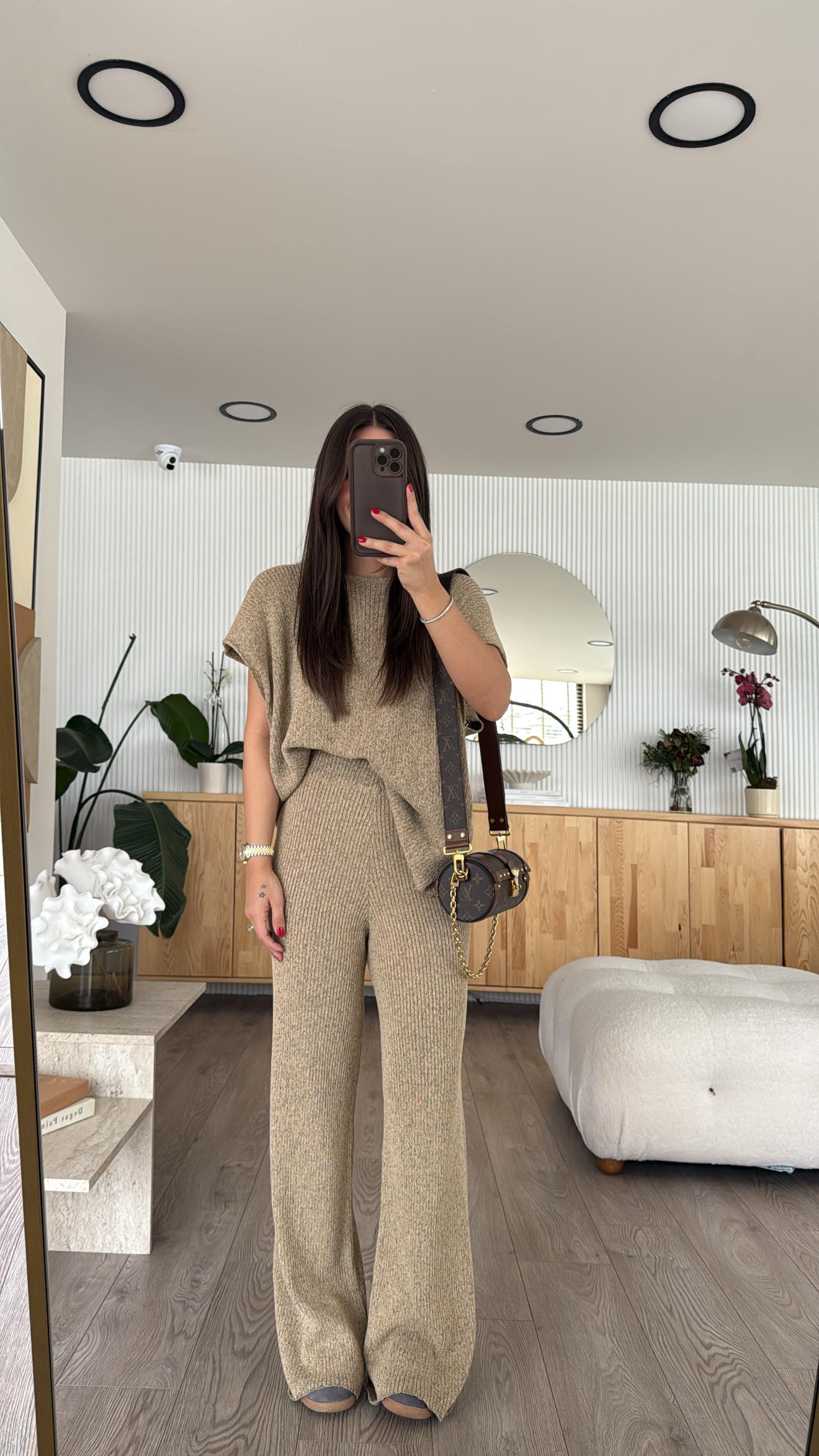 Bej Bisiklet Yaka Triko Bluz Takım