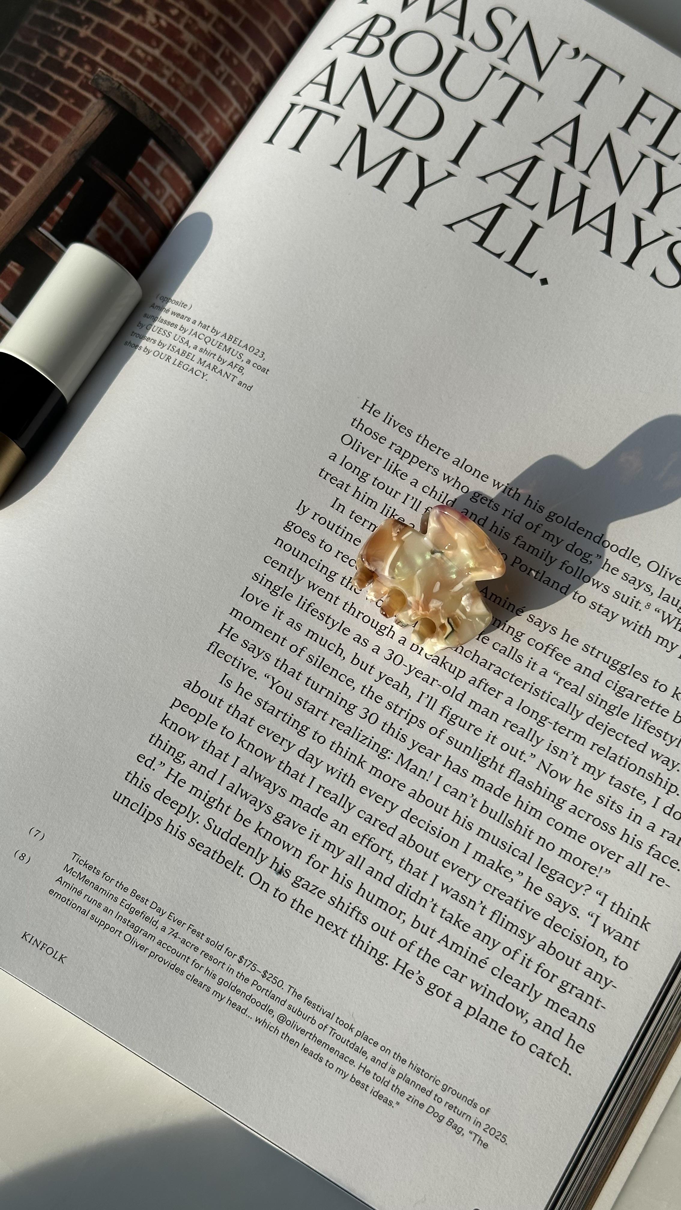 Bej Çok Renkli Mermer Desenli Mandal Toka