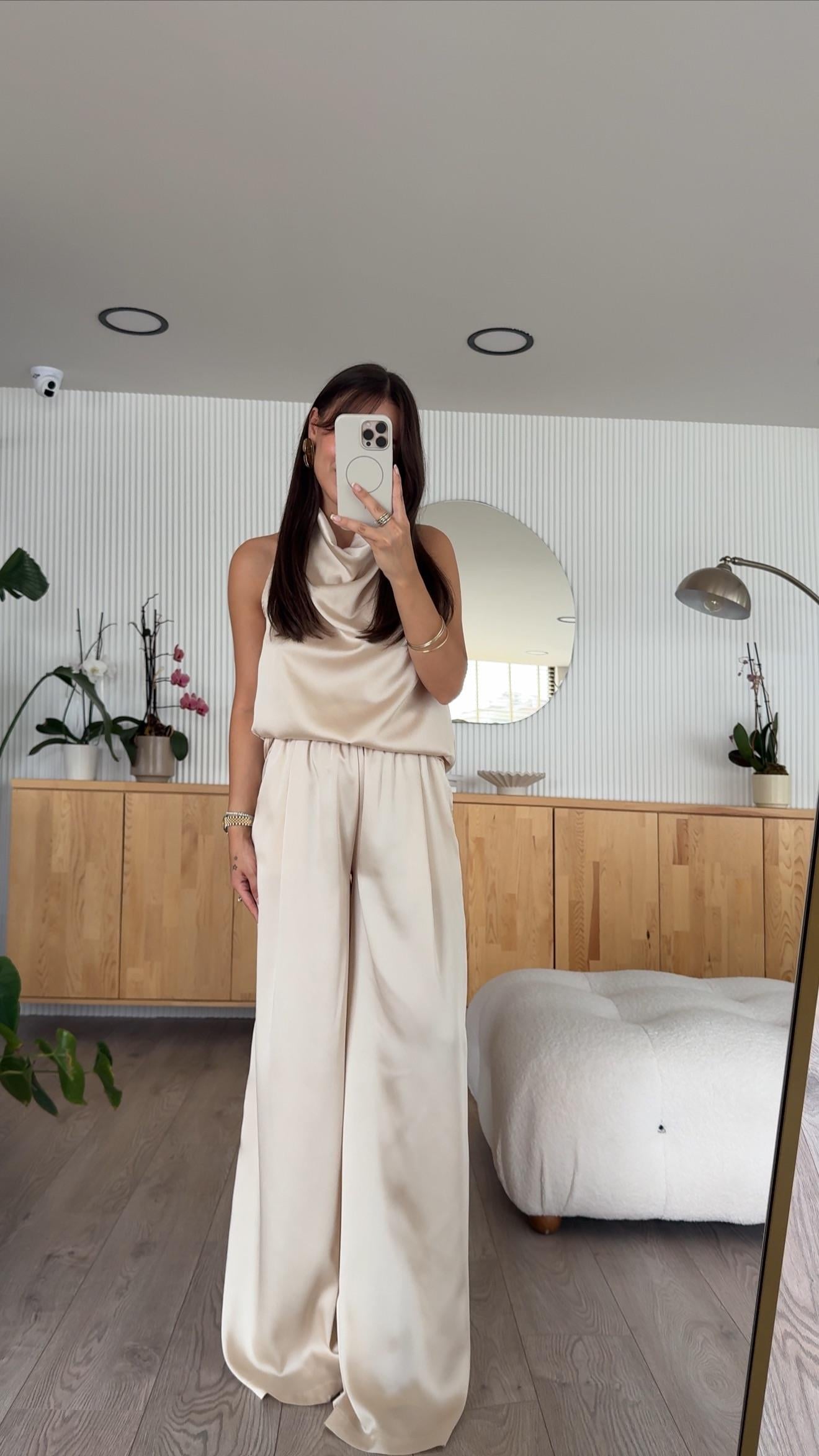 Bej Drapeli Halter Yaka Pantolon Takım