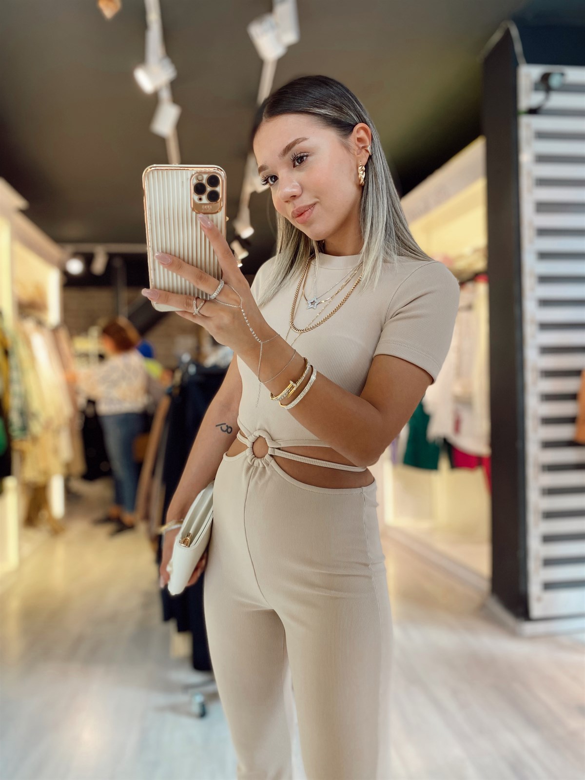 Bej Fitili Önden Halkalı Tulum