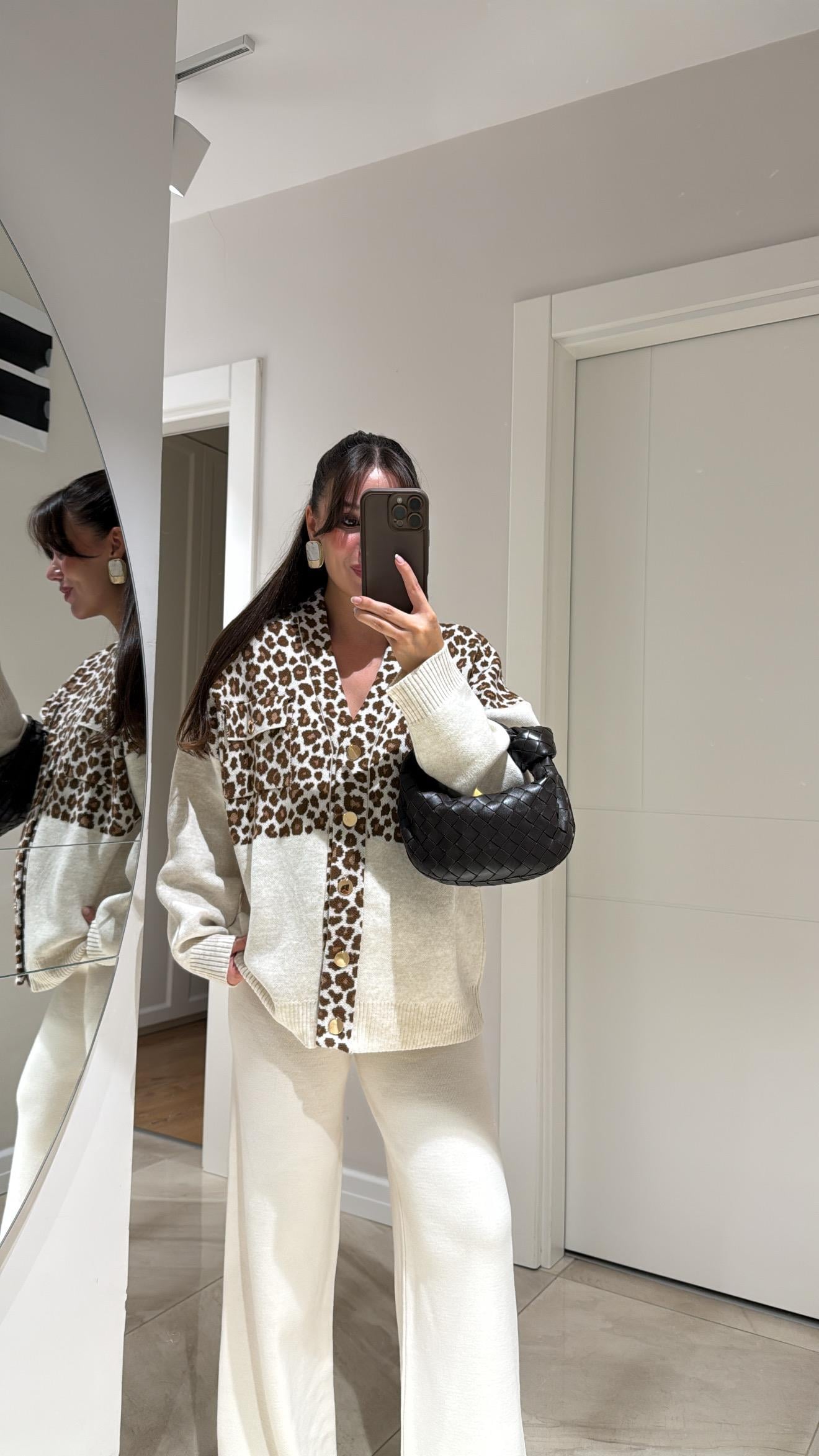 Bej Kahve Gold Düğmeli Leopar Desen Hırka 