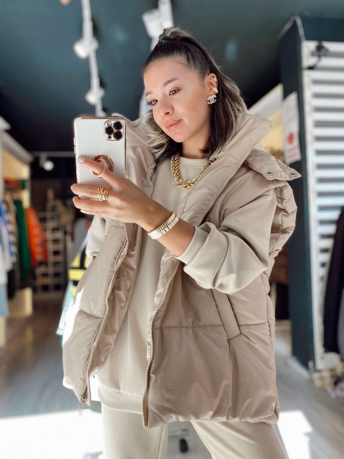 Bej Kapşonlu Şişme Yelek 