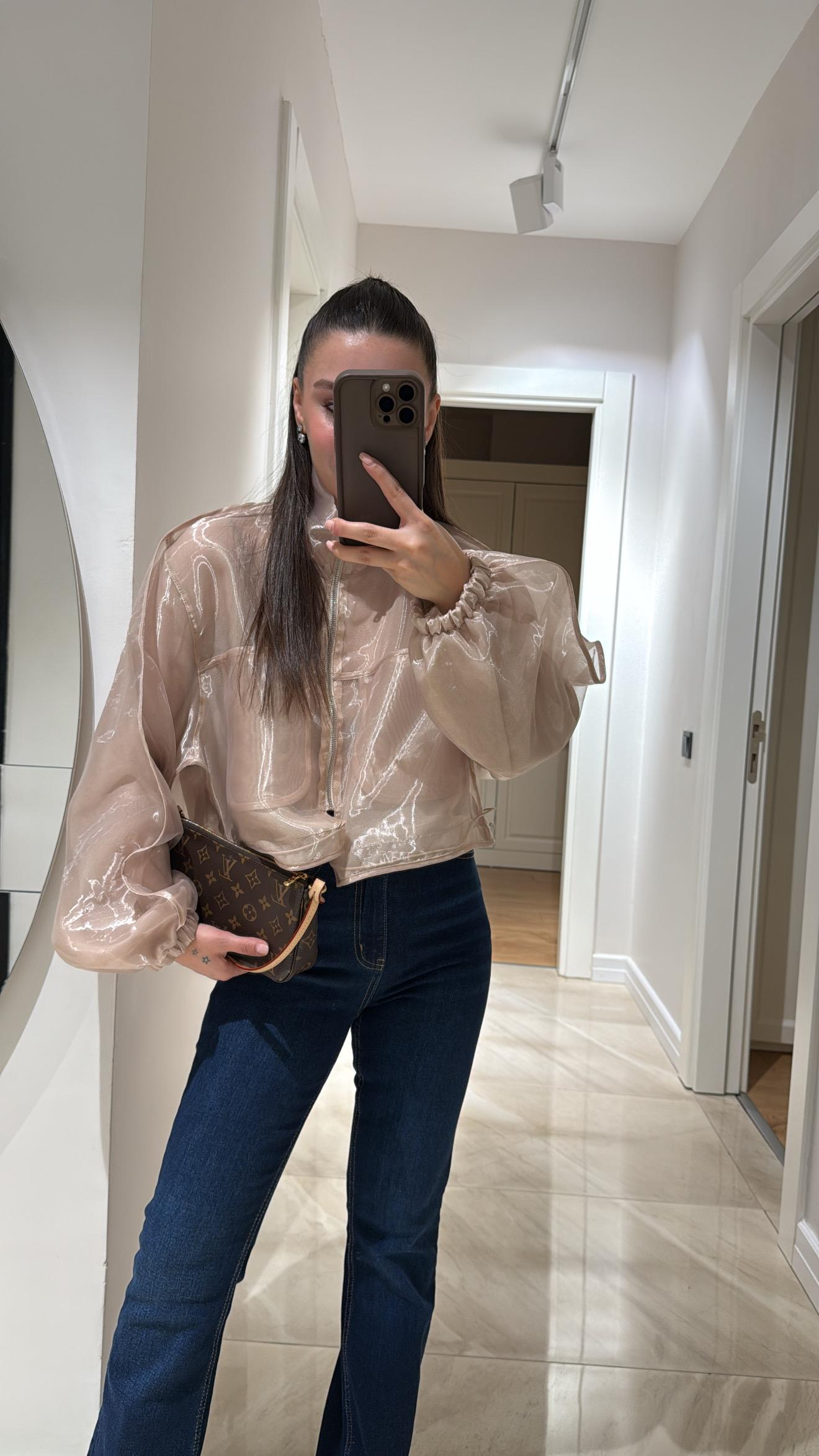 Bej Lastikli Ön Fermuarlı Tül Ceket 