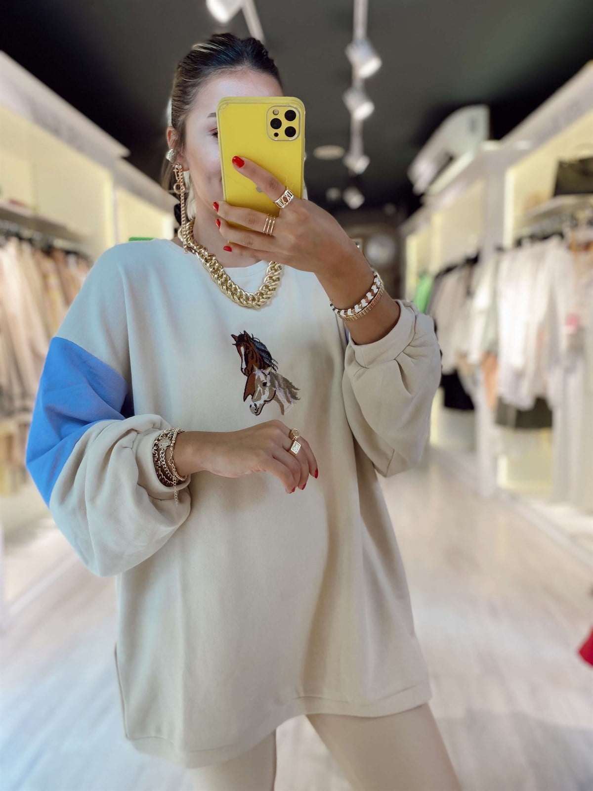 Bej Lila Geçişli At Figürlü Sweat