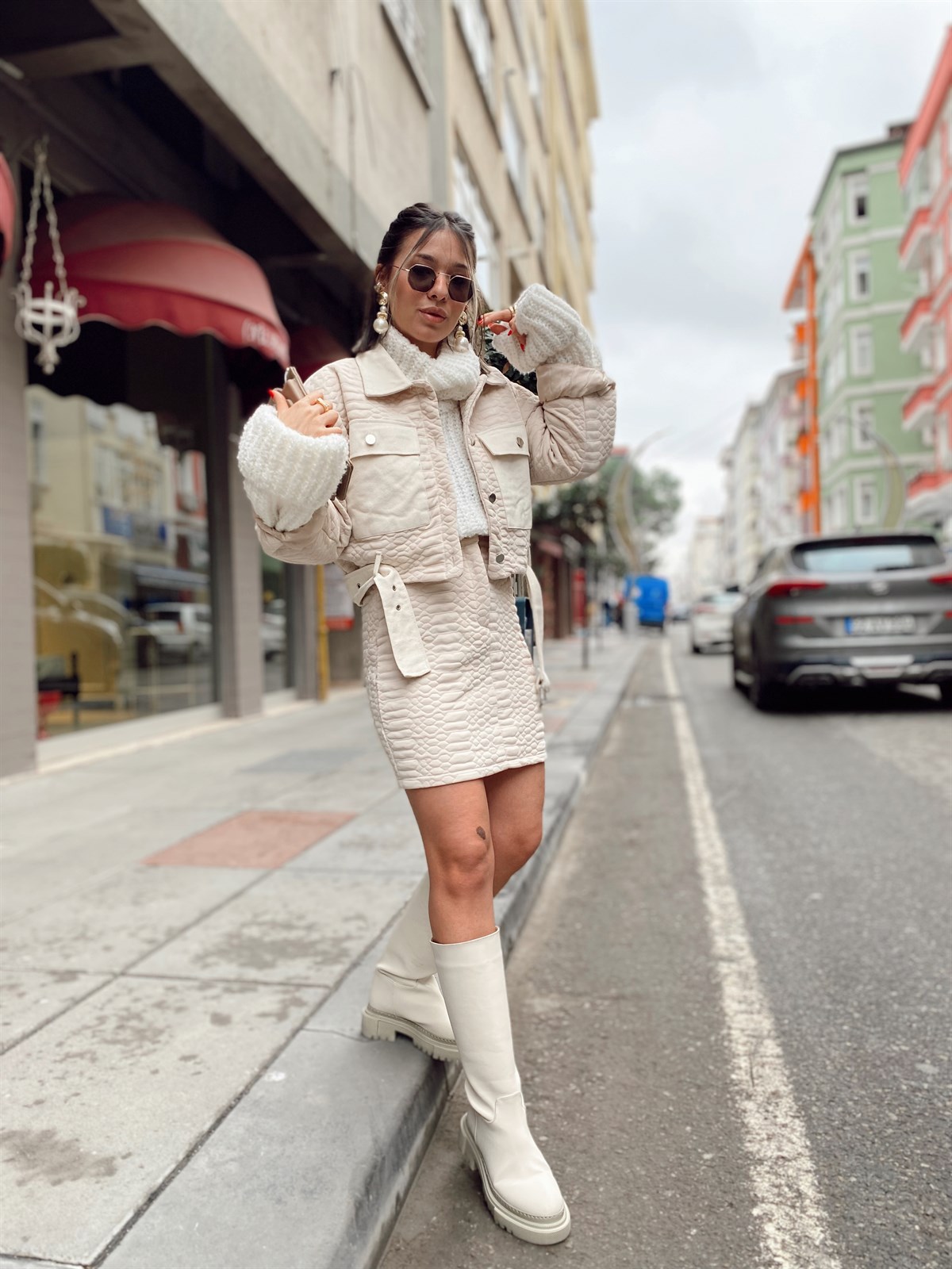 Bej Renk Ceket Etek Takım