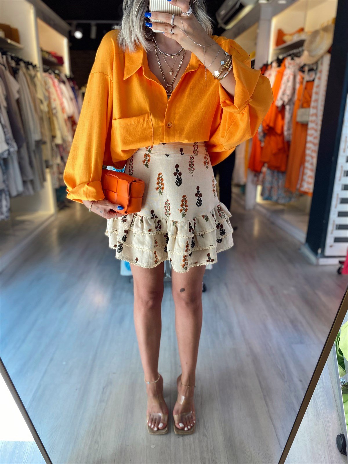 Bej Renk Çiçek Desenli Fırfırlı Keten Etek 