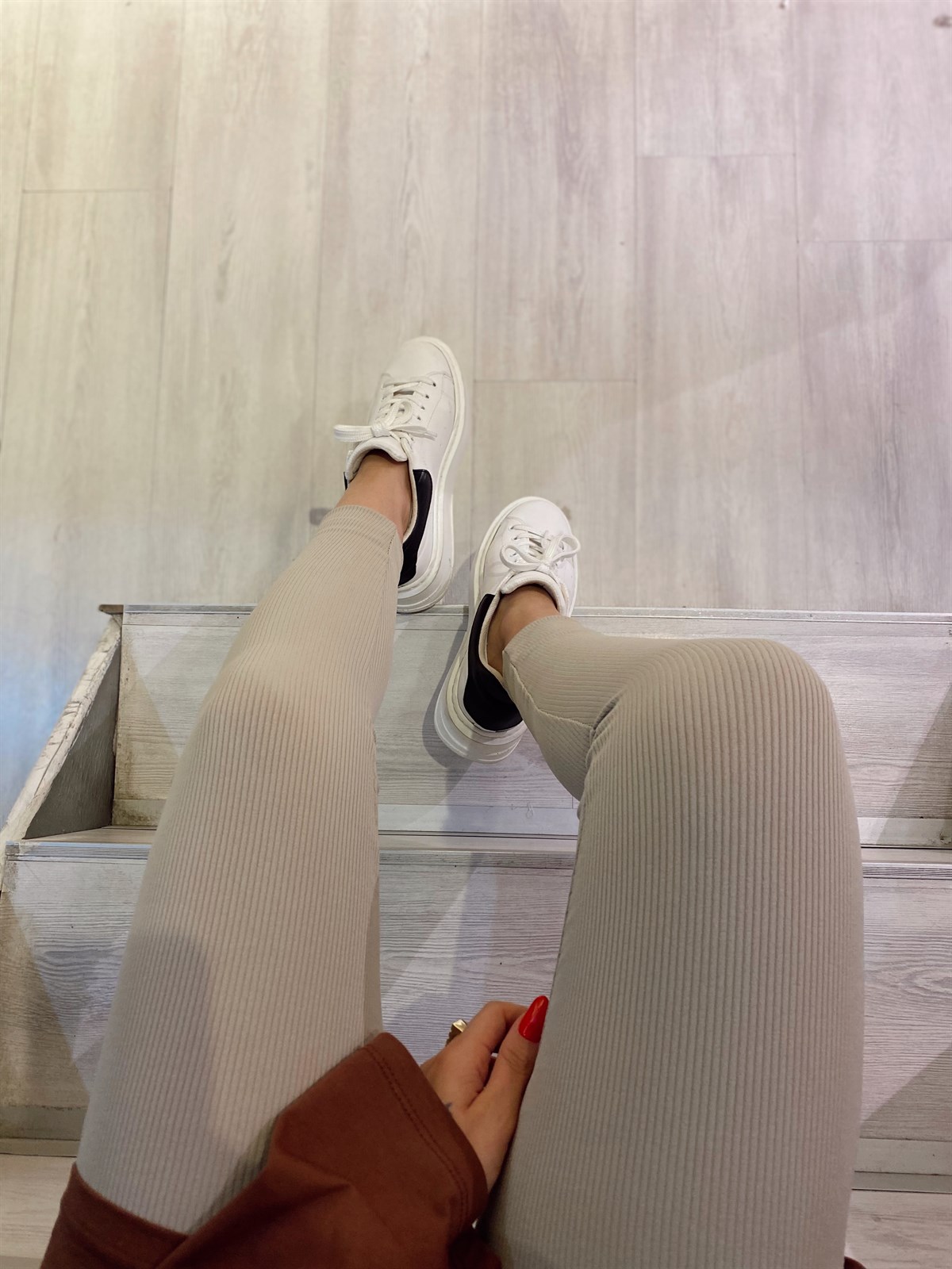 Bej Renk Fitilli Toparlayıcı Tayt 