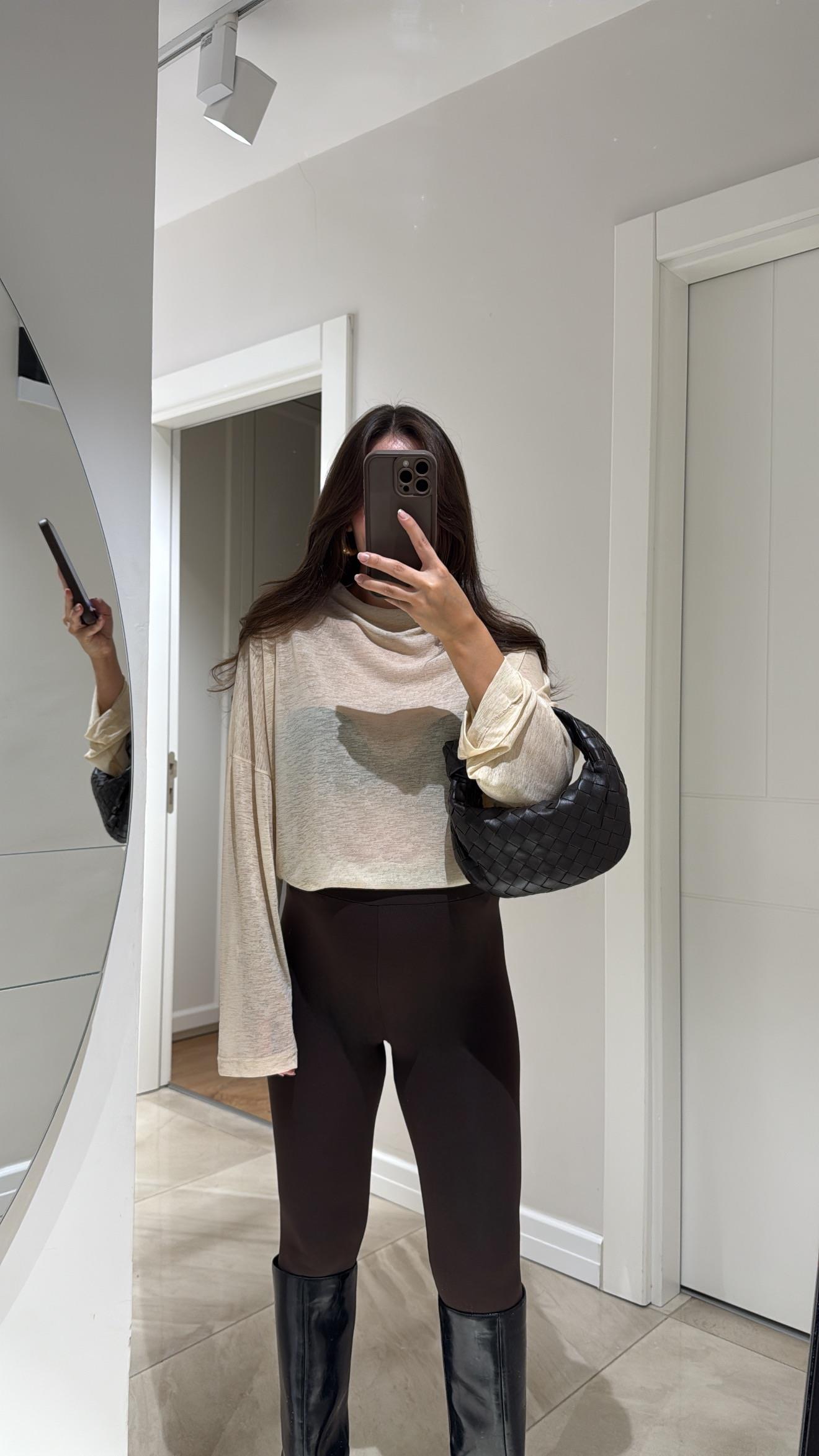 Bej Yarım Balıkçı Transparan bluz 